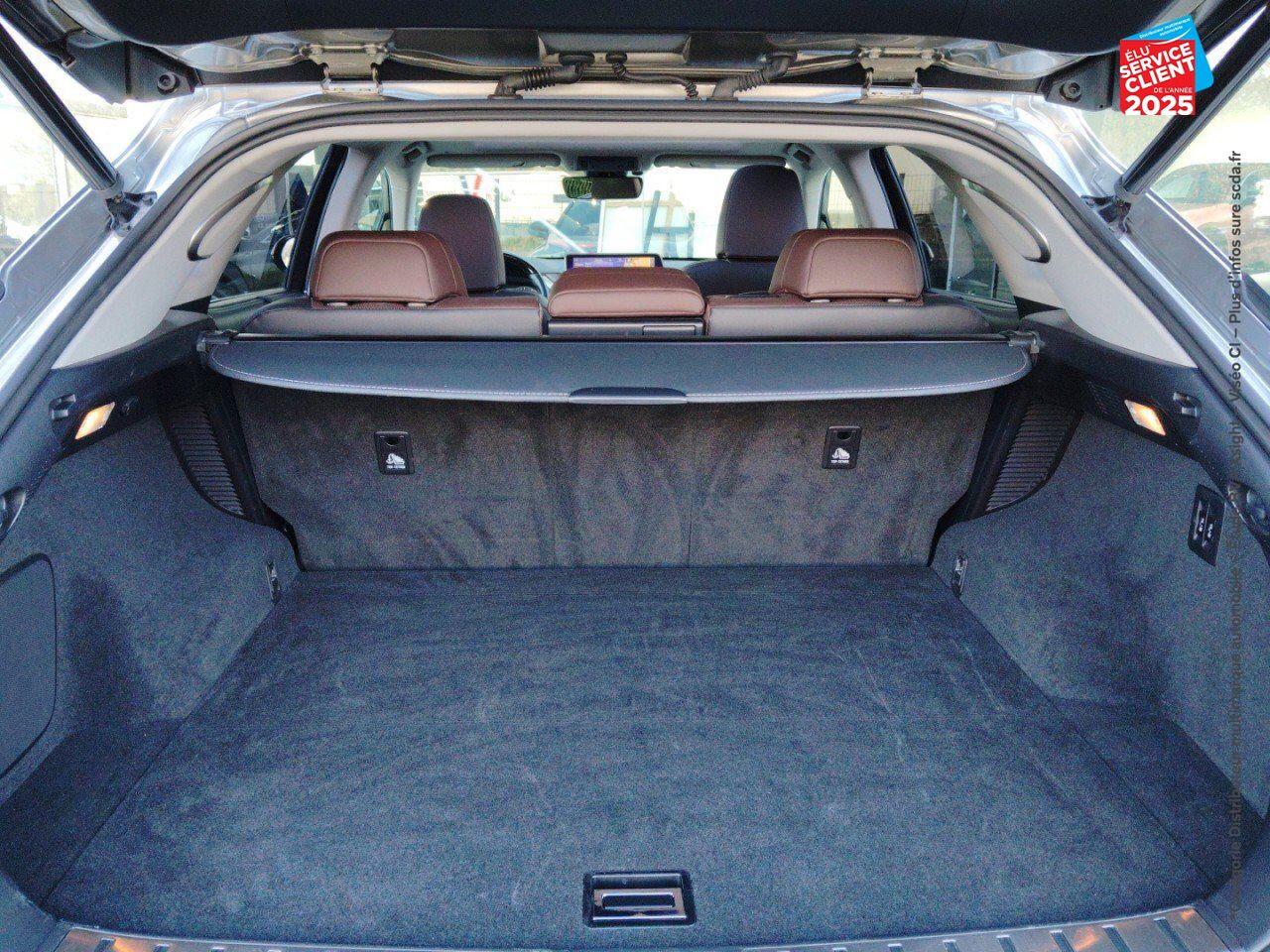Véhicule d'occasion LEXUS RX 450H 4WD EXECUTIVE TOUVRANT SIEGES CHAUF/VENTIL/CUIR VOLANT CHAUF GPS CAMERA chez Toyota Thionville