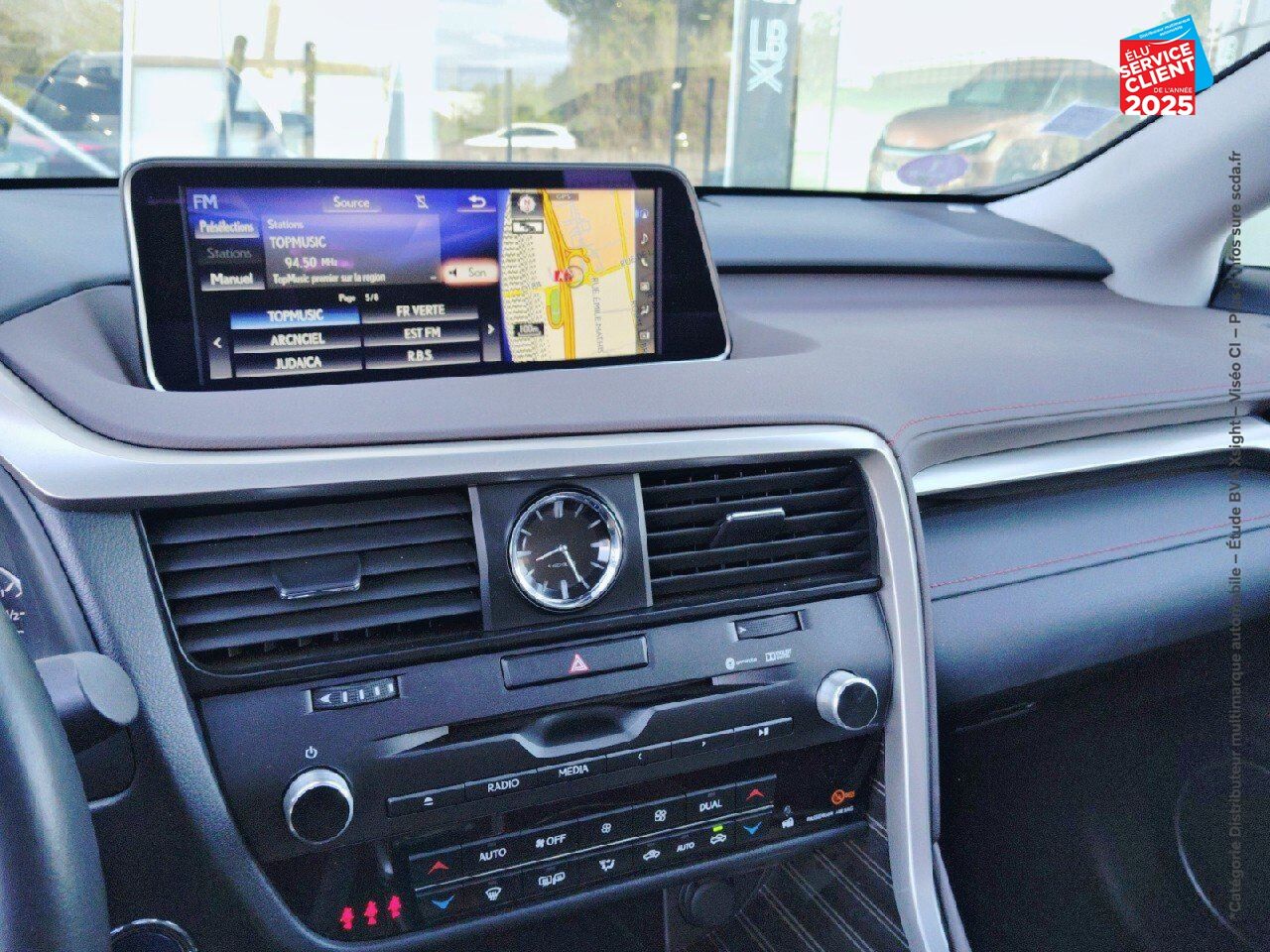 Véhicule d'occasion LEXUS RX 450H 4WD EXECUTIVE TOUVRANT SIEGES CHAUF/VENTIL/CUIR VOLANT CHAUF GPS CAMERA chez Toyota Thionville