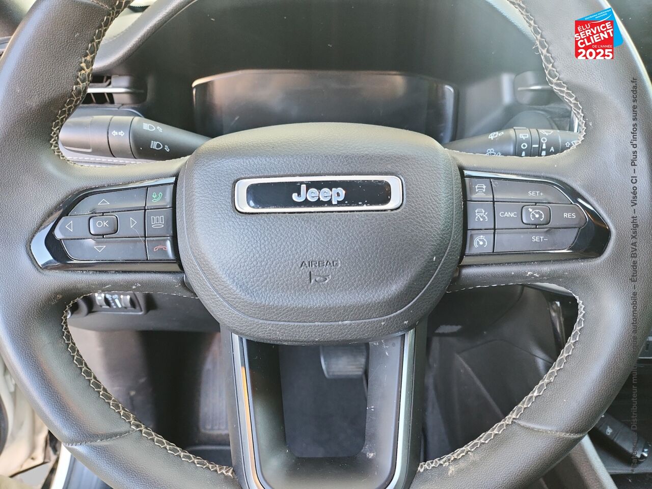 Véhicule d'occasion JEEP COMPASS 1.3 TURBO T4 190CH PHEV 4XE 80TH ANNIVERSARY AT6 EAWD TOUVRANT CAMERA chez Toyota Thionville