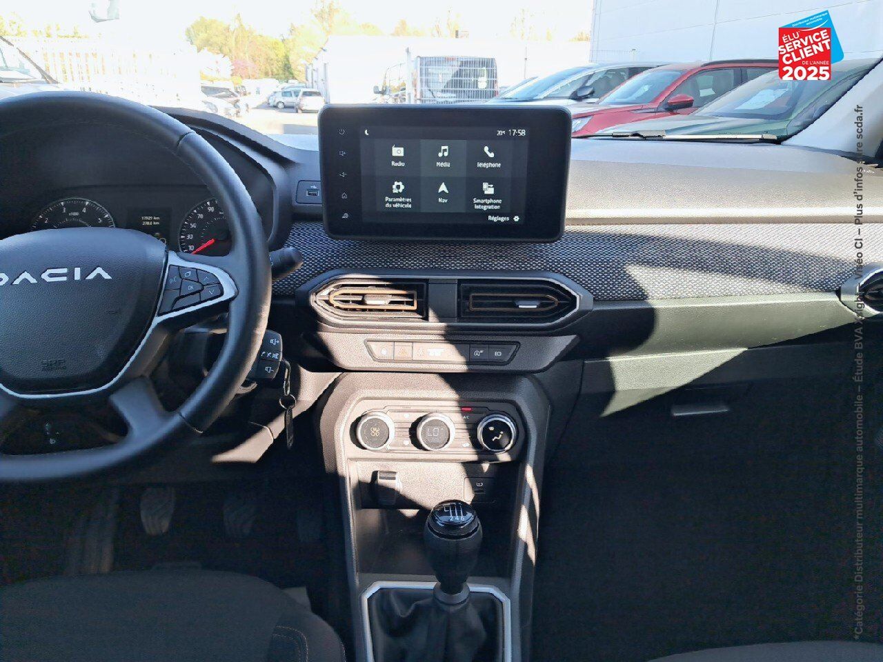 Véhicule d'occasion DACIA SANDERO 1.0 ECO-G 100CH STEPWAY EXPRESSION CAMERA RADAR AV AR chez Renault Colmar