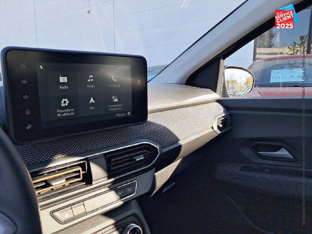 Véhicule d'occasion DACIA SANDERO 1.0 ECO-G 100CH STEPWAY EXPRESSION CAMERA RADAR AV AR chez Renault Colmar