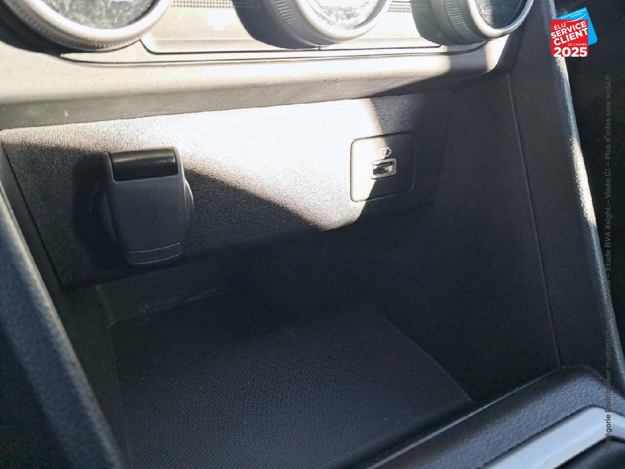 Véhicule d'occasion DACIA SANDERO 1.0 ECO-G 100CH STEPWAY EXPRESSION CAMERA RADAR AV AR chez Renault Colmar
