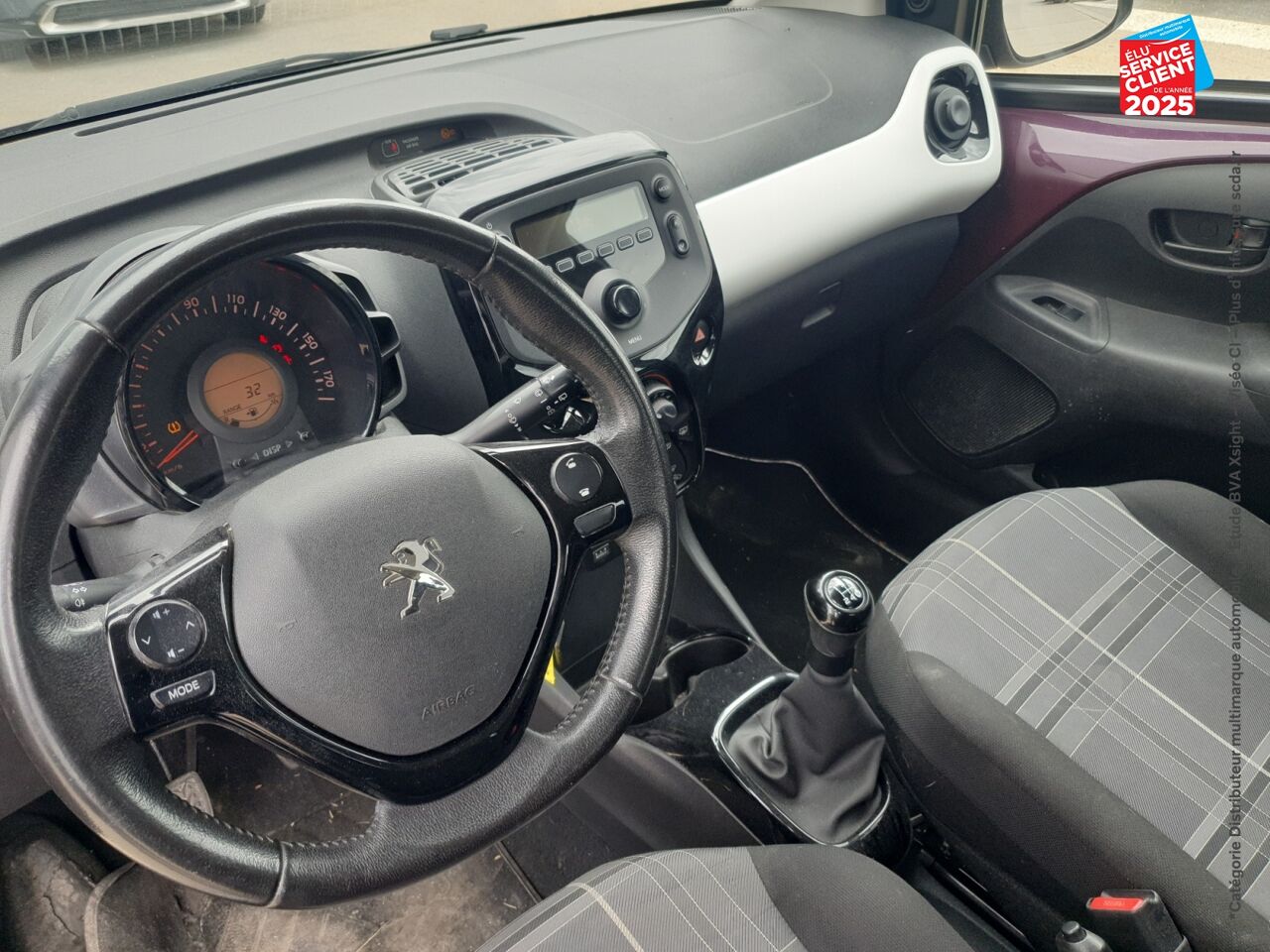 Véhicule d'occasion PEUGEOT 108 1.2 PURETECH STYLE 5P chez Dacia Strasbourg