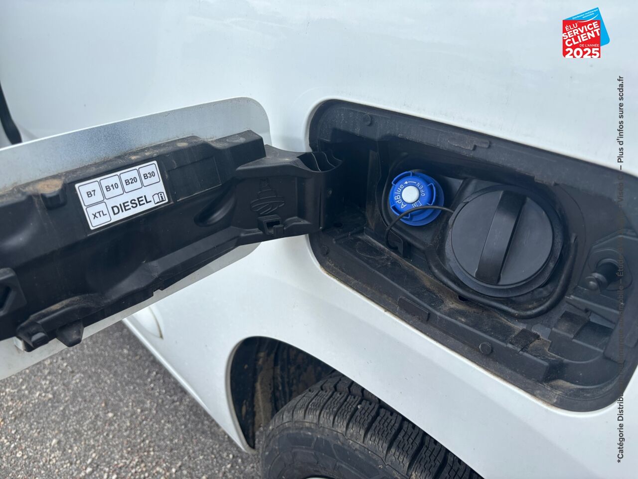 Véhicule d'occasion TOYOTA PROACE CITY MEDIUM 100 D-4D BUSINESS RC22 chez Toyota Thionville