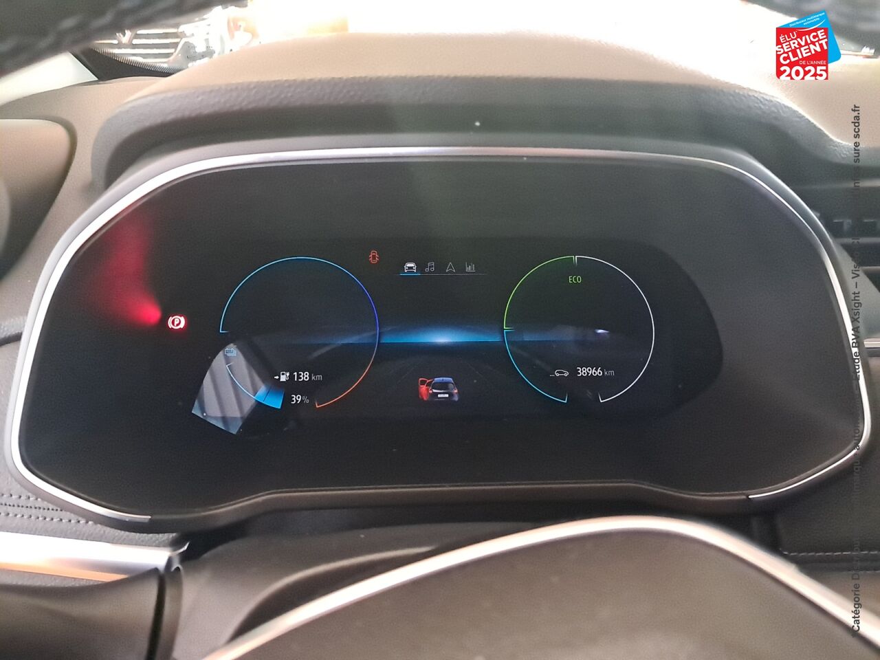 Véhicule d'occasion RENAULT ZOE EDITION ONE CHARGE NORMALE R135 ACHAT INTEGRAL 4CV SIEGES CUIR GPS BOSE chez Renault Saint-Louis