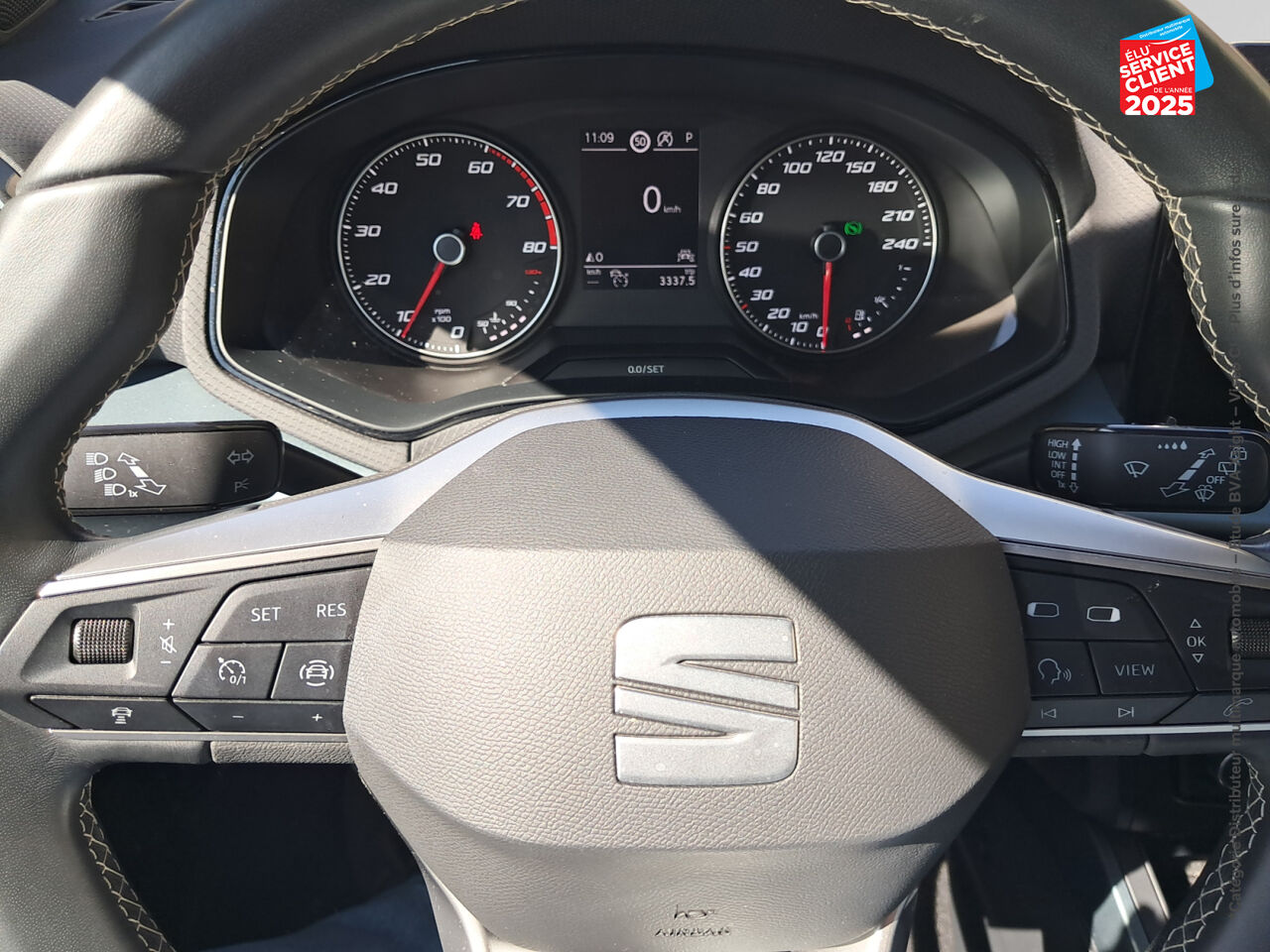 Véhicule d'occasion SEAT ARONA 1.0 TSI 110CH XPERIENCE DSG7 CAMERA chez Hyundai Reims