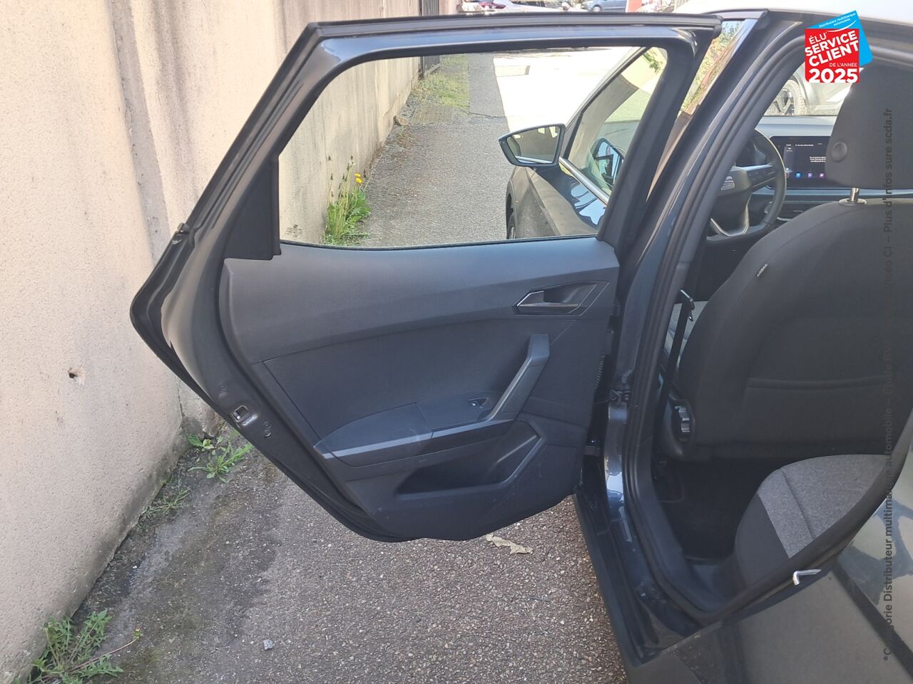Véhicule d'occasion SEAT ARONA 1.0 TSI 110CH XPERIENCE DSG7 CAMERA chez Hyundai Reims