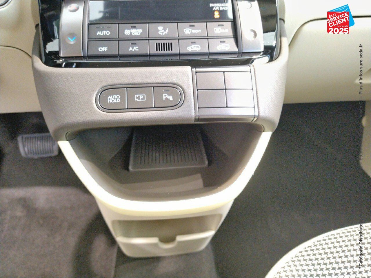 Véhicule neuf HYUNDAI INSTER 49 KWH 115CH CREATIVE chez Hyundai Epernay