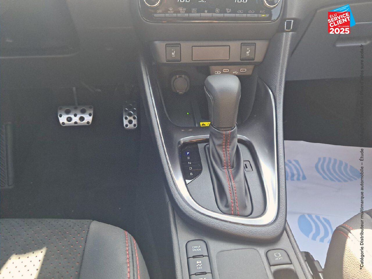 Véhicule d'occasion TOYOTA YARIS 130H GR SPORT 5P MY25 chez Toyota Verdun