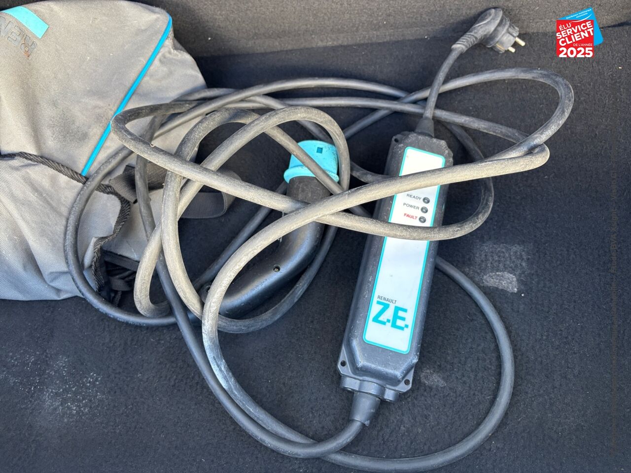 Véhicule d'occasion RENAULT ZOE ZEN CHARGE NORMALE R90 MY19 GPS chez Toyota Thionville
