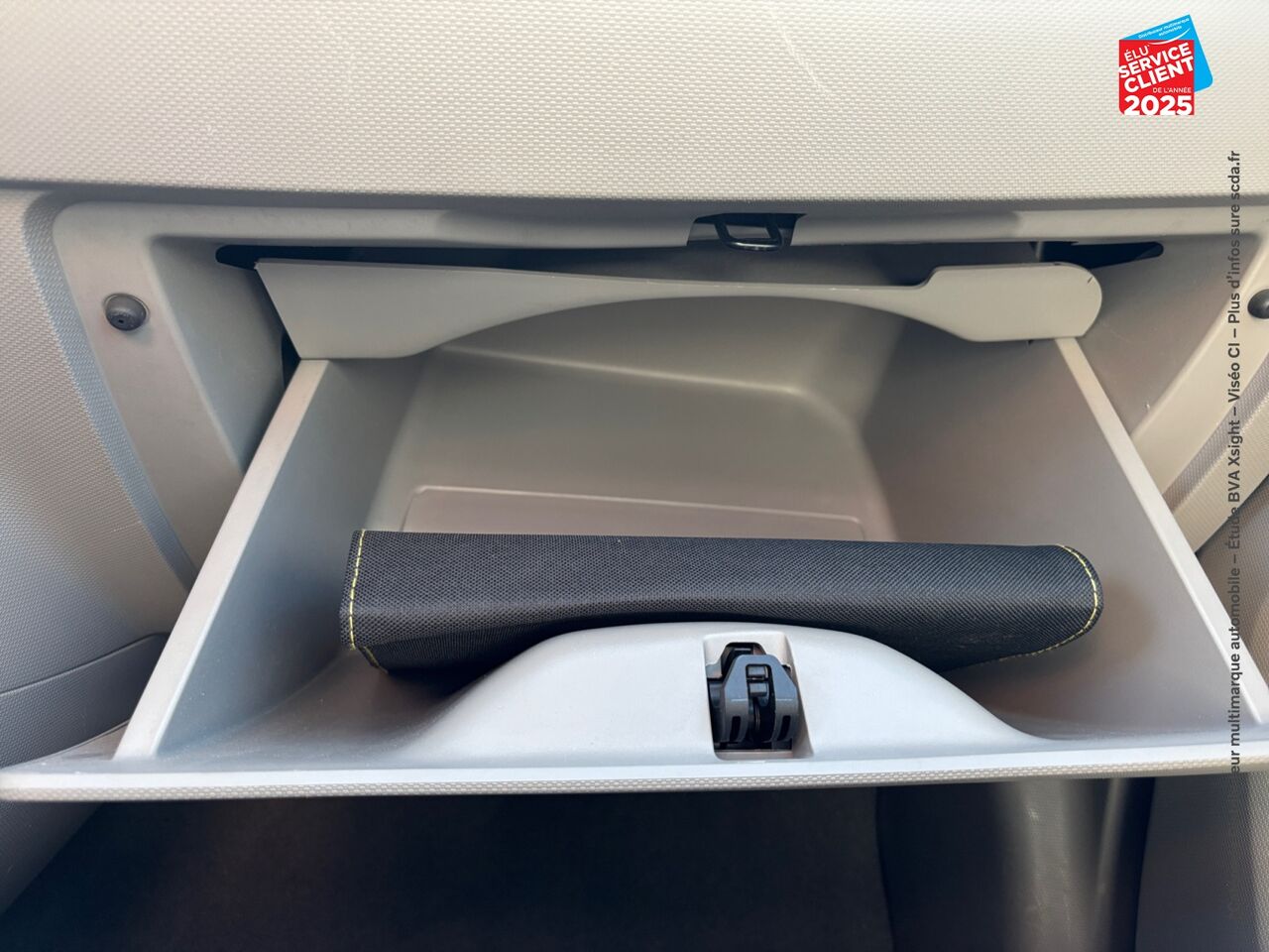 Véhicule d'occasion RENAULT ZOE ZEN CHARGE NORMALE R90 MY19 GPS chez Toyota Thionville