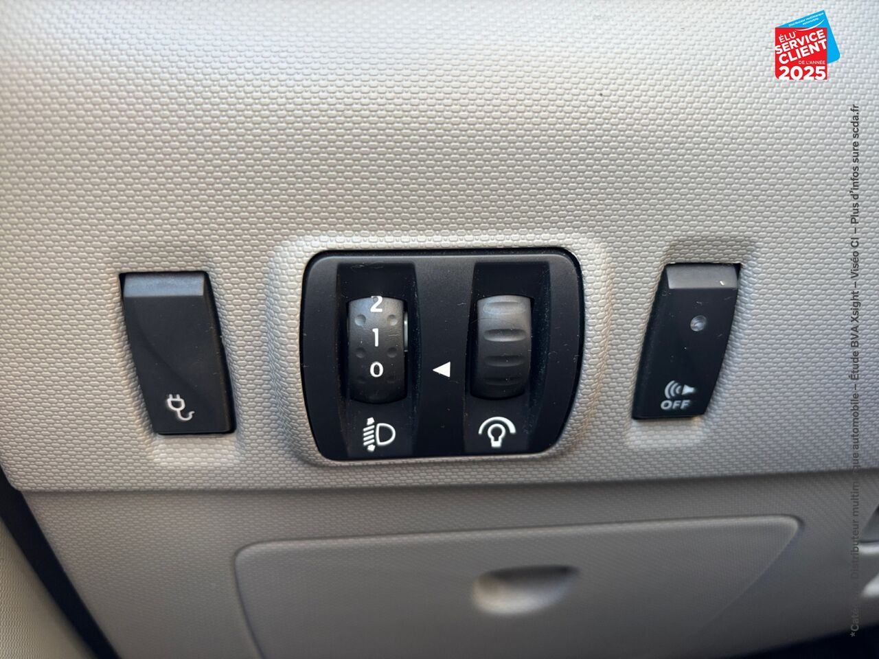 Véhicule d'occasion RENAULT ZOE ZEN CHARGE NORMALE R90 MY19 GPS chez Toyota Thionville