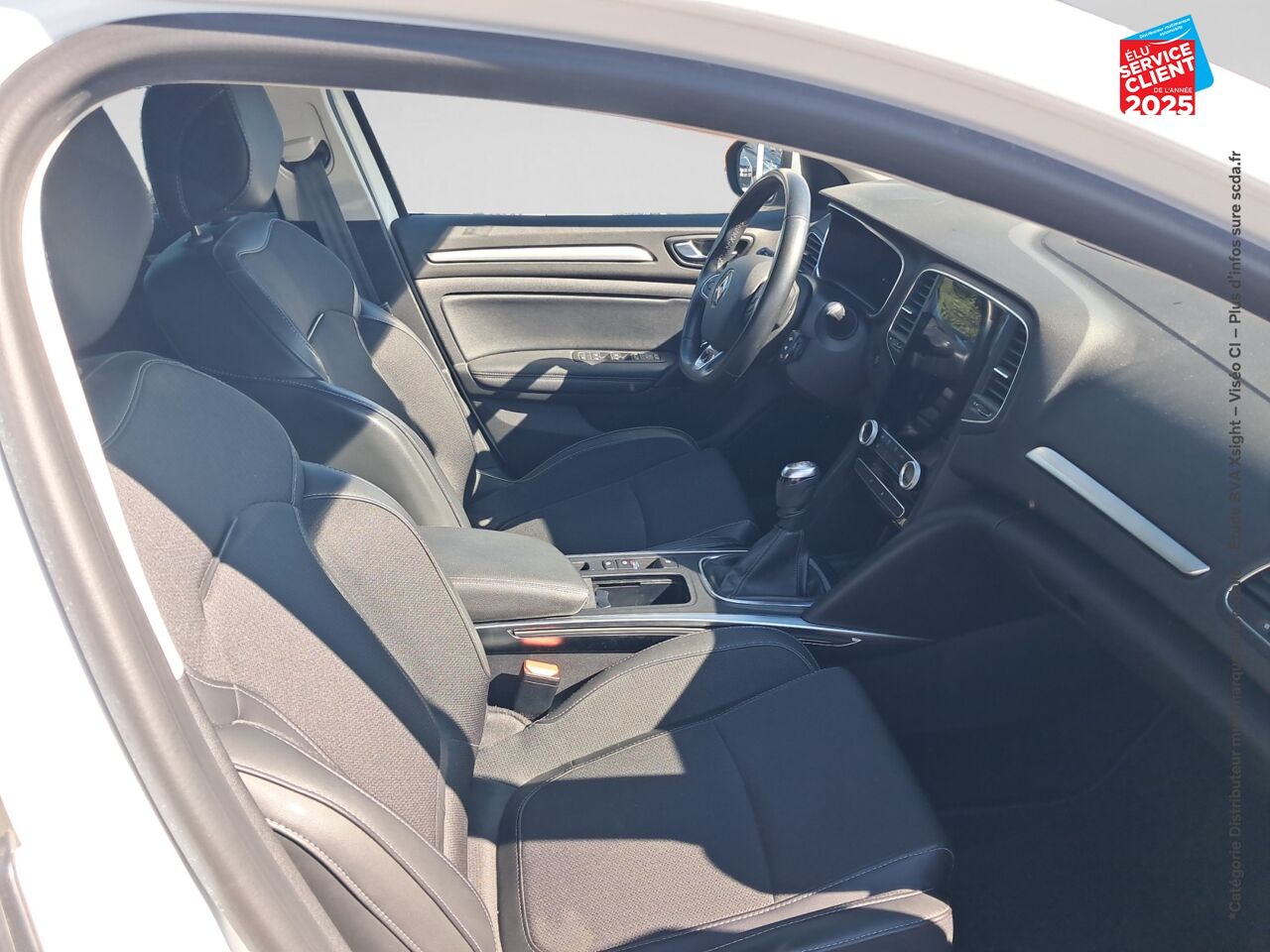 Véhicule d'occasion RENAULT MEGANE 1.3 TCE 140CH FAP INTENS GPS CAMERA chez Nissan Belfort