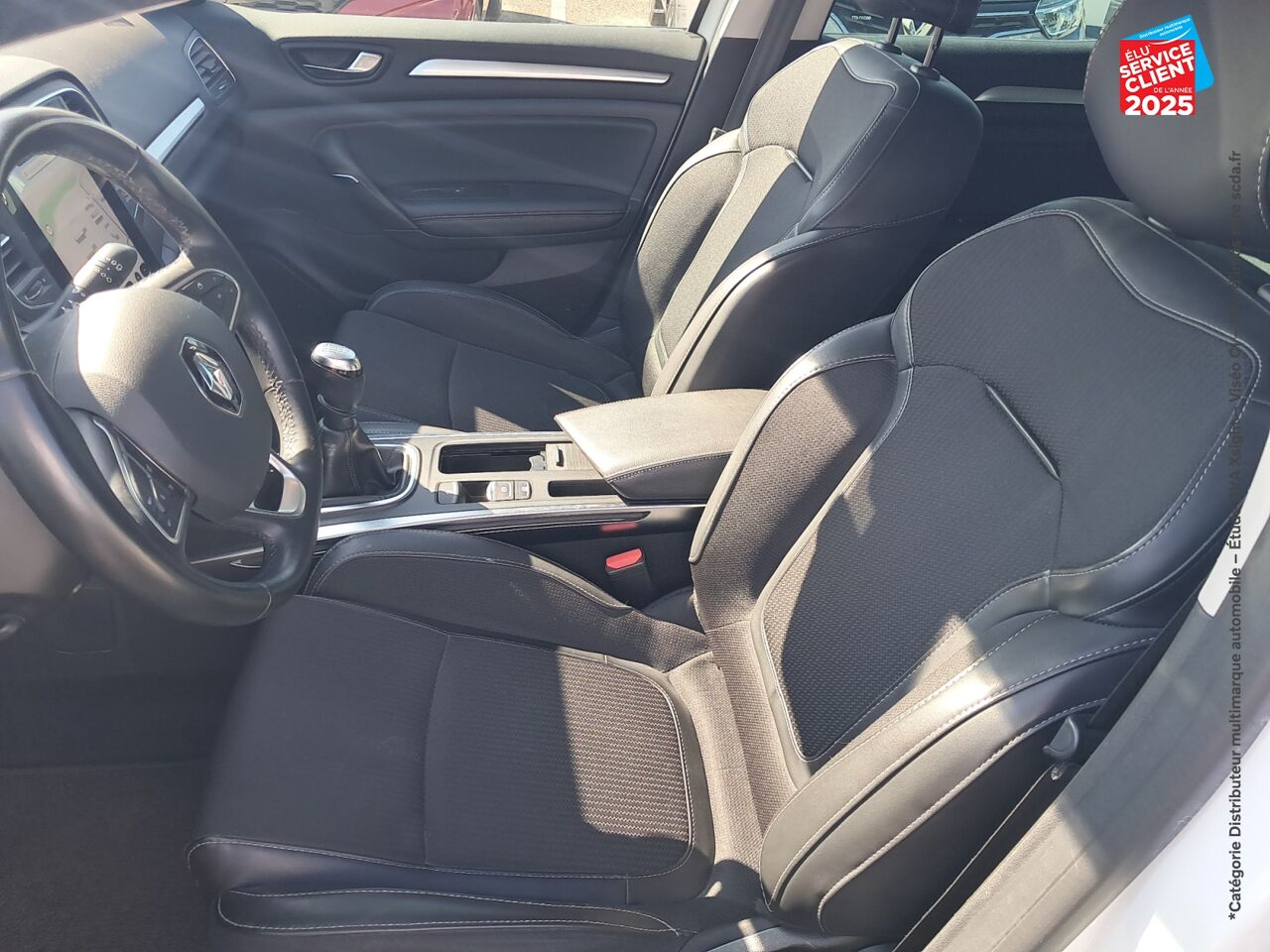 Véhicule d'occasion RENAULT MEGANE 1.3 TCE 140CH FAP INTENS GPS CAMERA chez Nissan Belfort