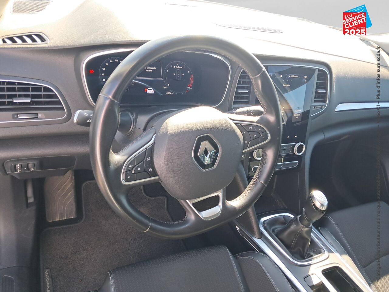 Véhicule d'occasion RENAULT MEGANE 1.3 TCE 140CH FAP INTENS GPS CAMERA chez Nissan Belfort