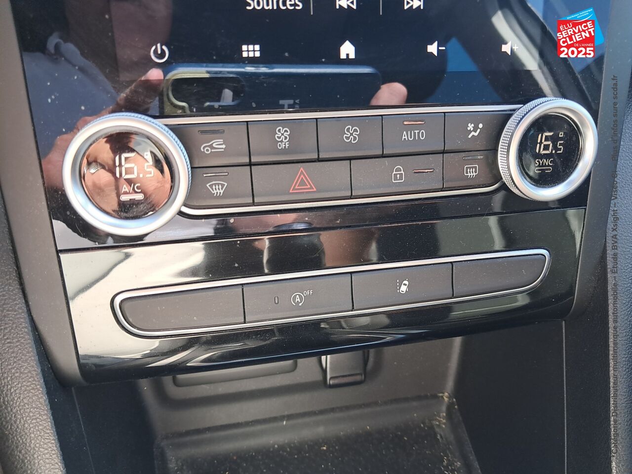 Véhicule d'occasion RENAULT MEGANE 1.3 TCE 140CH FAP INTENS GPS CAMERA chez Nissan Belfort