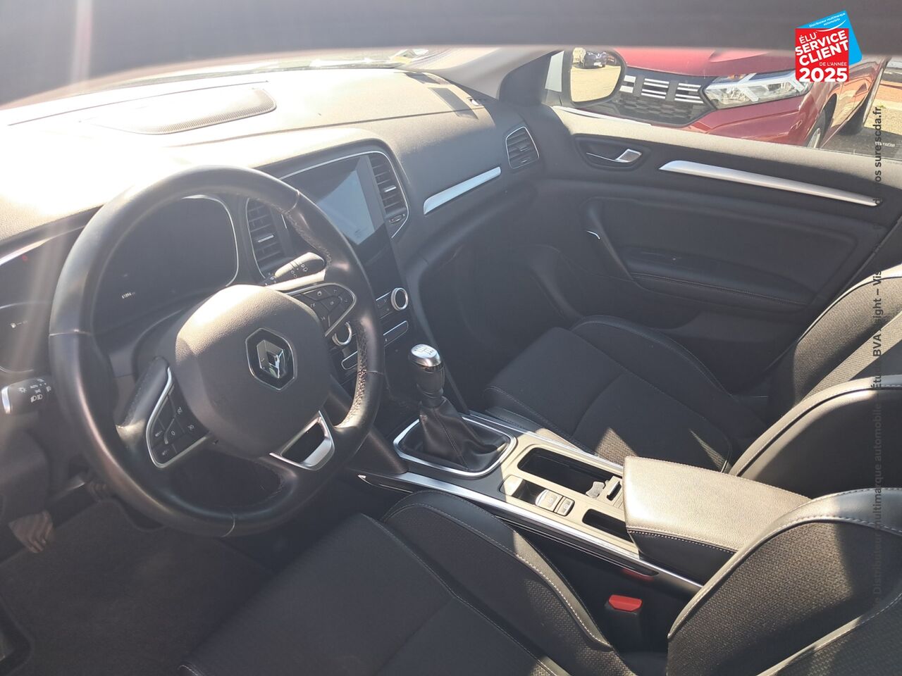 Véhicule d'occasion RENAULT MEGANE 1.3 TCE 140CH FAP INTENS GPS CAMERA chez Nissan Belfort