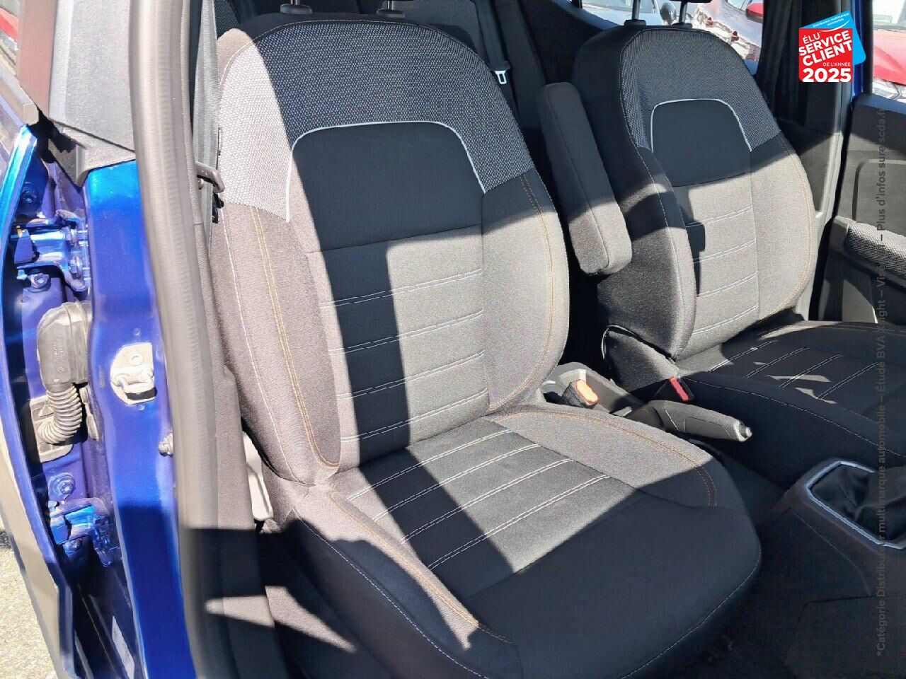 Véhicule d'occasion DACIA SANDERO 1.0 ECO-G 100CH STEPWAY EXPRESSION GPS CAMERA chez Renault Colmar