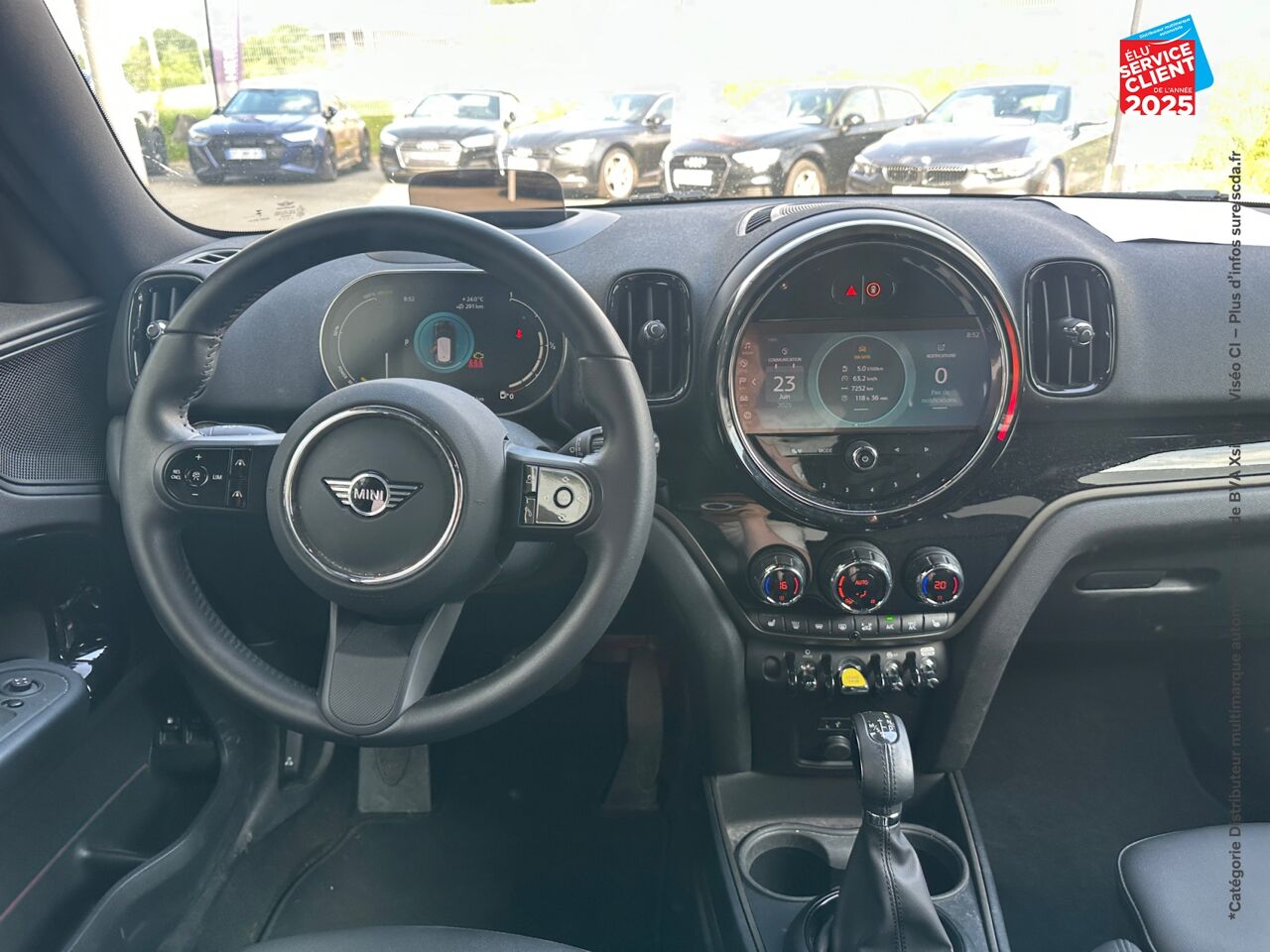 Véhicule d'occasion MINI COUNTRYMAN COOPER SE 125CH + 95CH EDITION PREMIUM ALL4 BVA6 SIEGE CHAUF GPS HUD chez Volvo Epernay