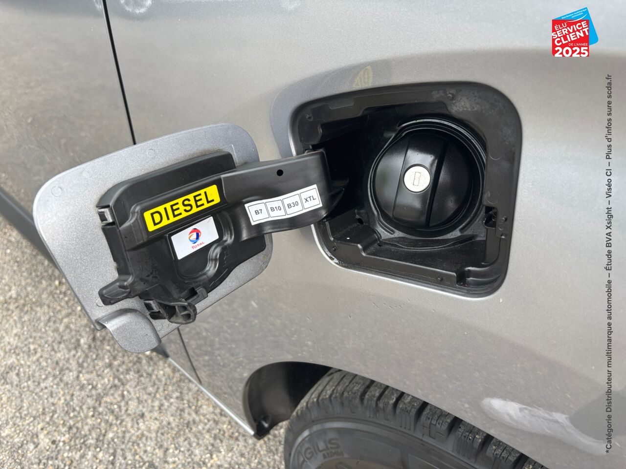 Véhicule d'occasion PEUGEOT EXPERT FG STANDARD 1.5 BLUEHDI 120CH S/S CABINE APPROFONDIE REPLIABLE PRO GPS CARPLAY chez Renault Saint-Louis
