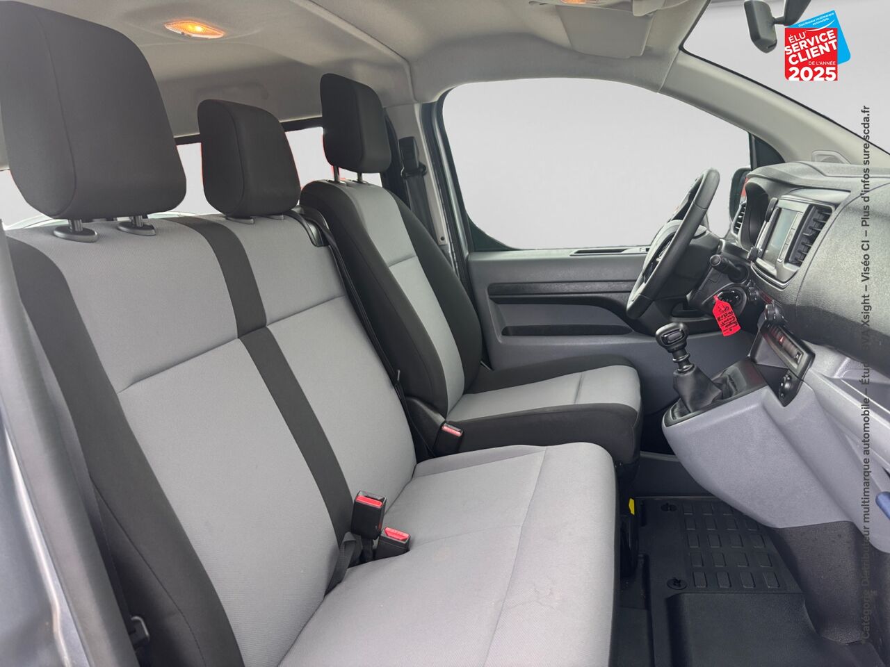 Véhicule d'occasion PEUGEOT EXPERT FG STANDARD 1.5 BLUEHDI 120CH S/S CABINE APPROFONDIE REPLIABLE PRO GPS CARPLAY chez Renault Saint-Louis