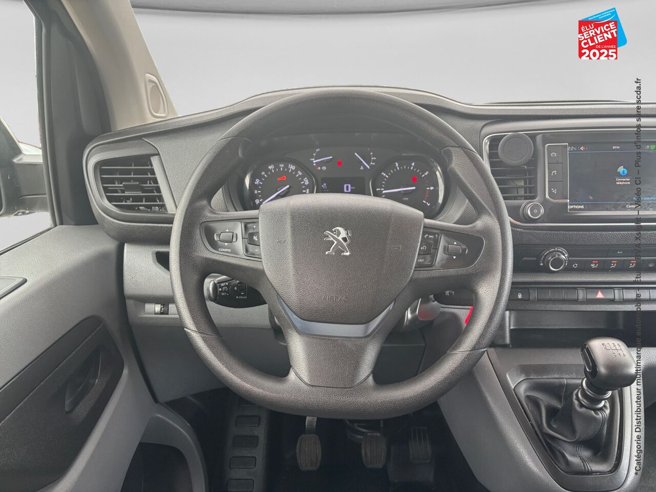 Véhicule d'occasion PEUGEOT EXPERT FG STANDARD 1.5 BLUEHDI 120CH S/S CABINE APPROFONDIE REPLIABLE PRO GPS CARPLAY chez Renault Saint-Louis