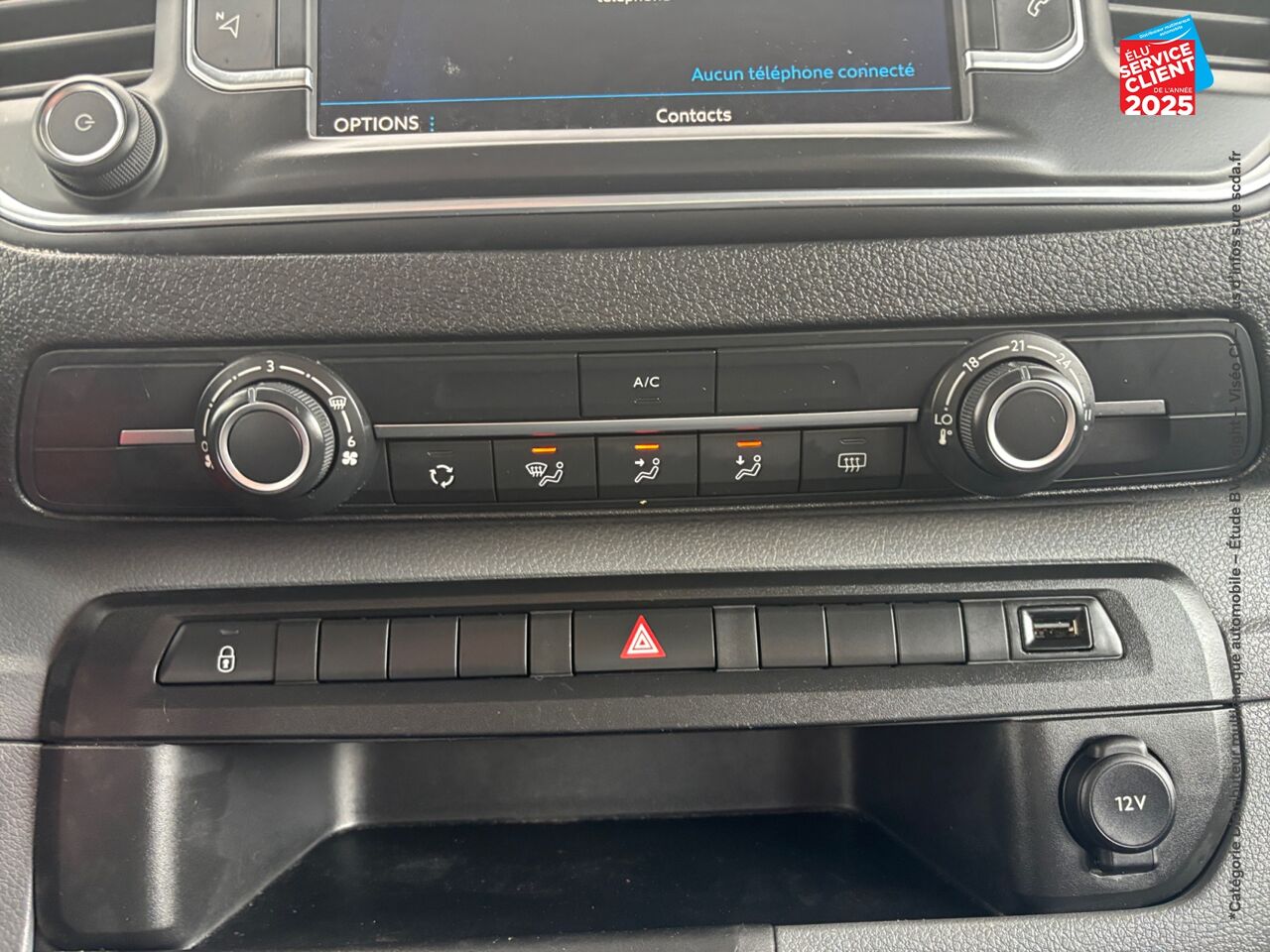 Véhicule d'occasion PEUGEOT EXPERT FG STANDARD 1.5 BLUEHDI 120CH S/S CABINE APPROFONDIE REPLIABLE PRO GPS CARPLAY chez Renault Saint-Louis