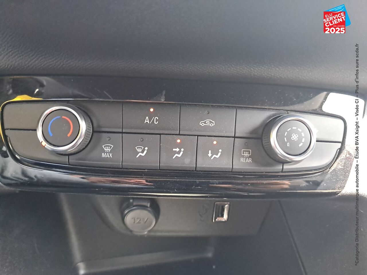 Véhicule d'occasion OPEL CORSA 1.2 75CH EDITION CAMERA CARPLAY chez Toyota Verdun