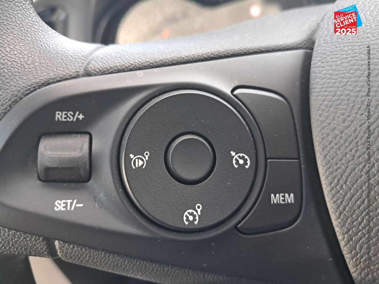 Véhicule d'occasion OPEL CORSA 1.2 75CH EDITION CAMERA CARPLAY chez Toyota Verdun