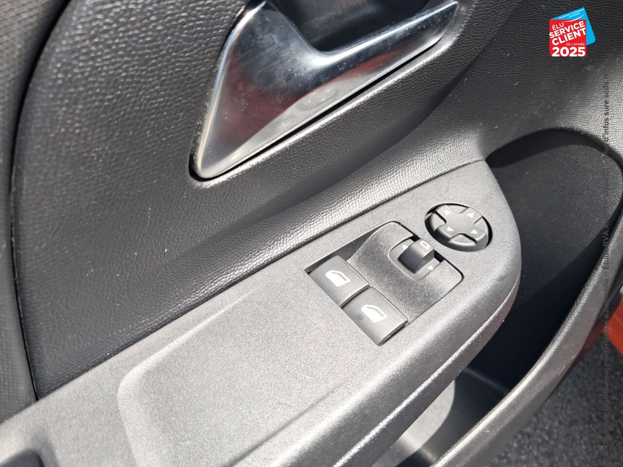 Véhicule d'occasion OPEL CORSA 1.2 75CH EDITION CAMERA CARPLAY chez Toyota Verdun