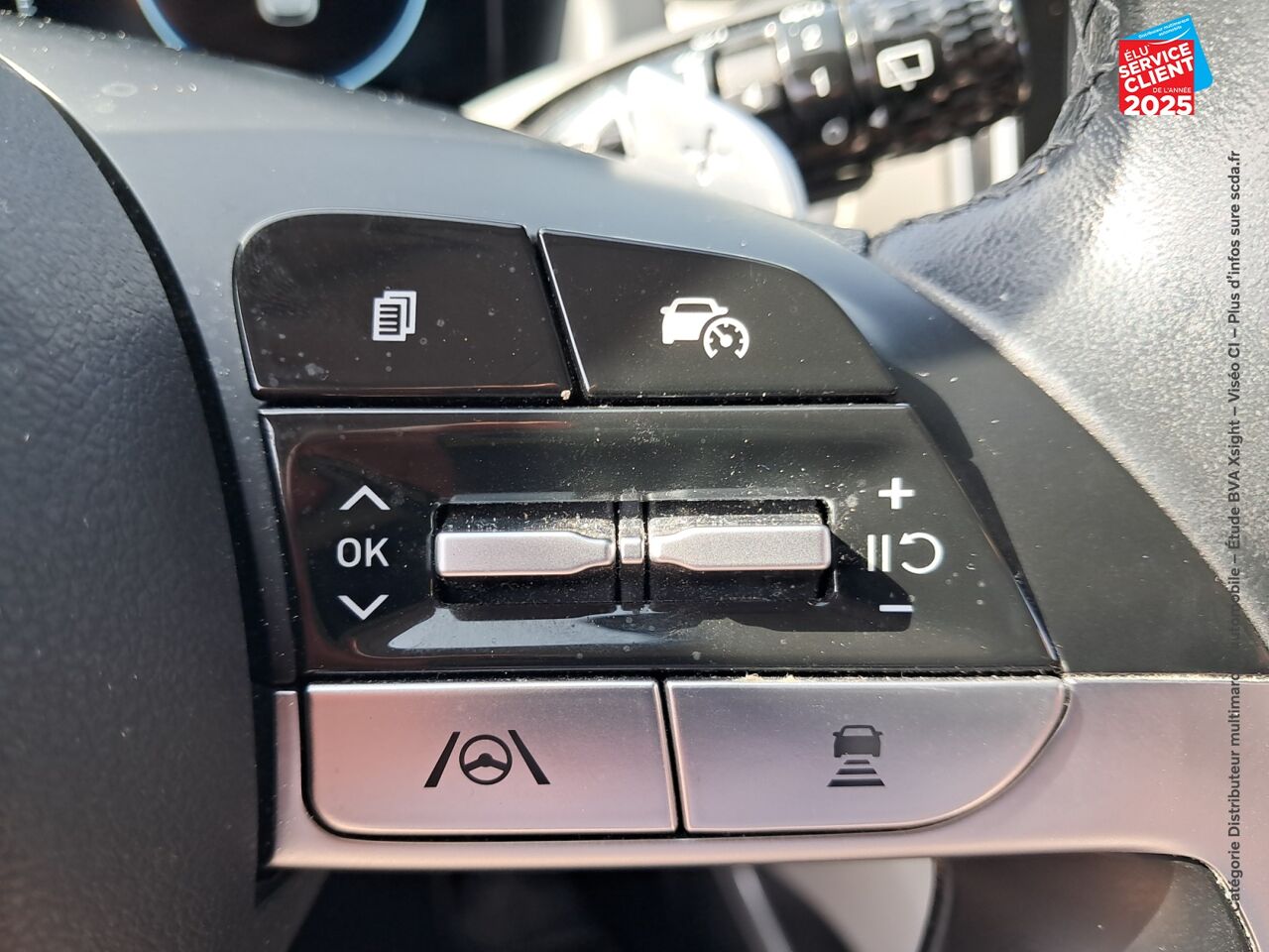 Véhicule d'occasion HYUNDAI TUCSON 1.6 T-GDI 230 CH HYBRID EXECUTIVE TOUVRANT SIEGE CHAUF VENTIL VOLANT CHAUF CAMERA GPS chez Hyundai Epernay