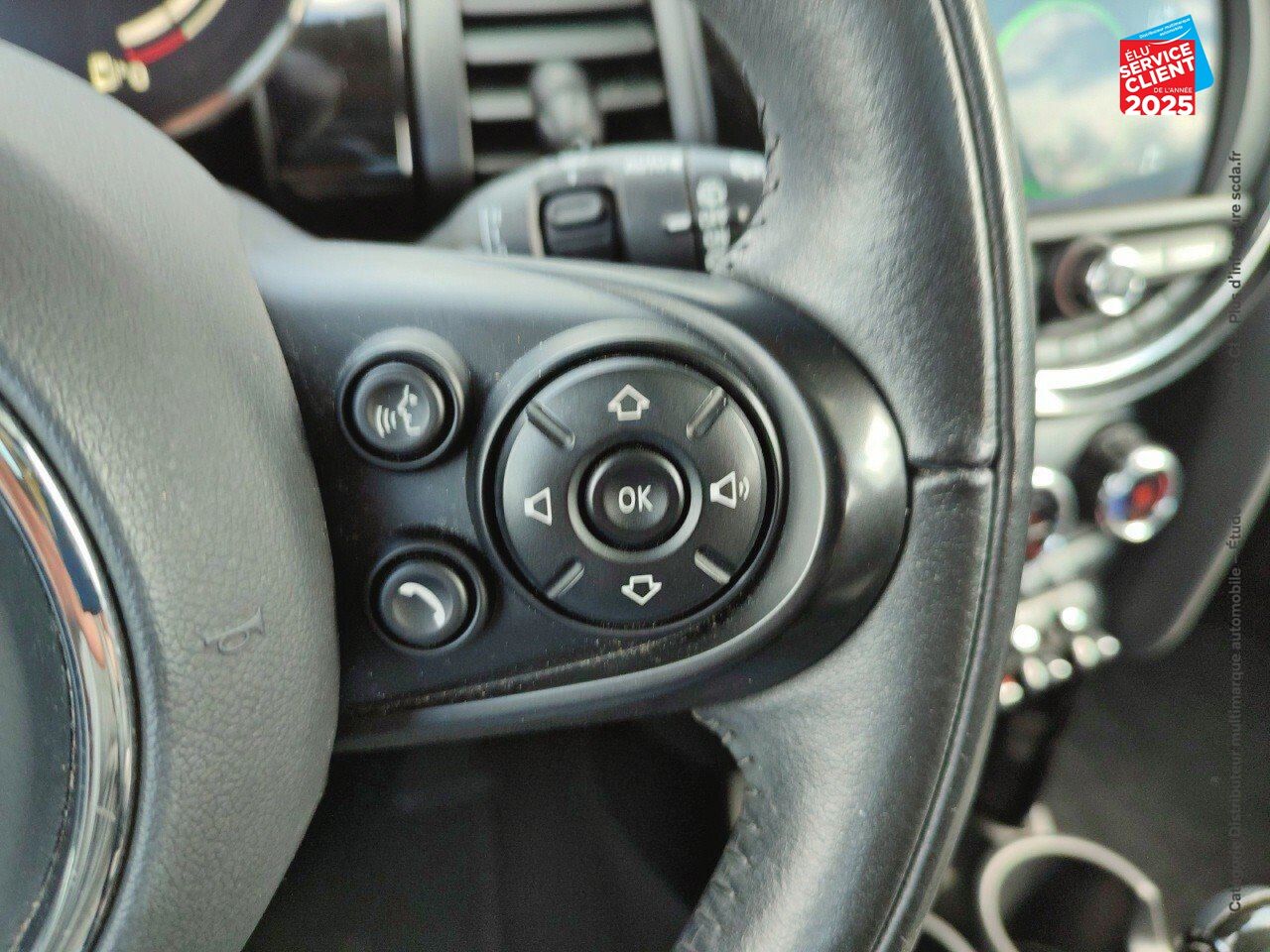 Véhicule d'occasion MINI MINI ONE 102CH CHILI BVA7 chez Renault Sélestat