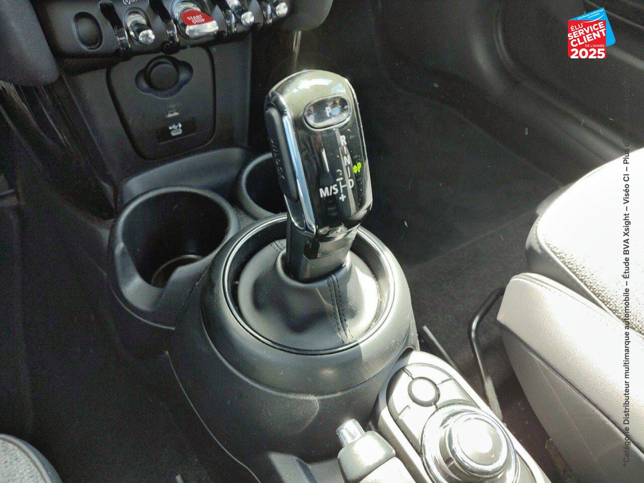 Véhicule d'occasion MINI MINI ONE 102CH CHILI BVA7 chez Renault Sélestat