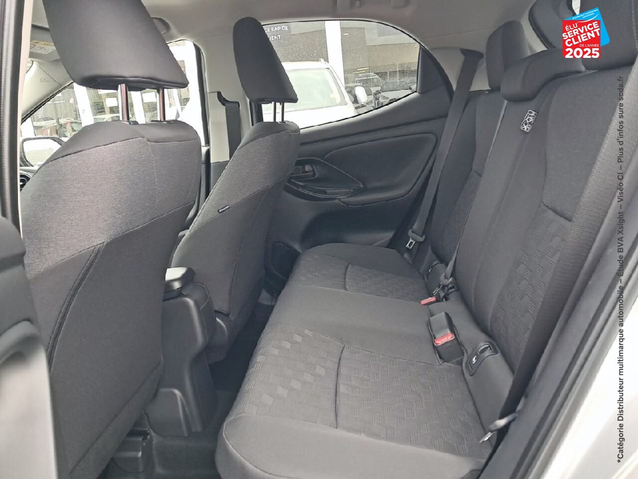 Véhicule d'occasion TOYOTA YARIS 116H DESIGN 5P MY25 chez Dacia Mulhouse