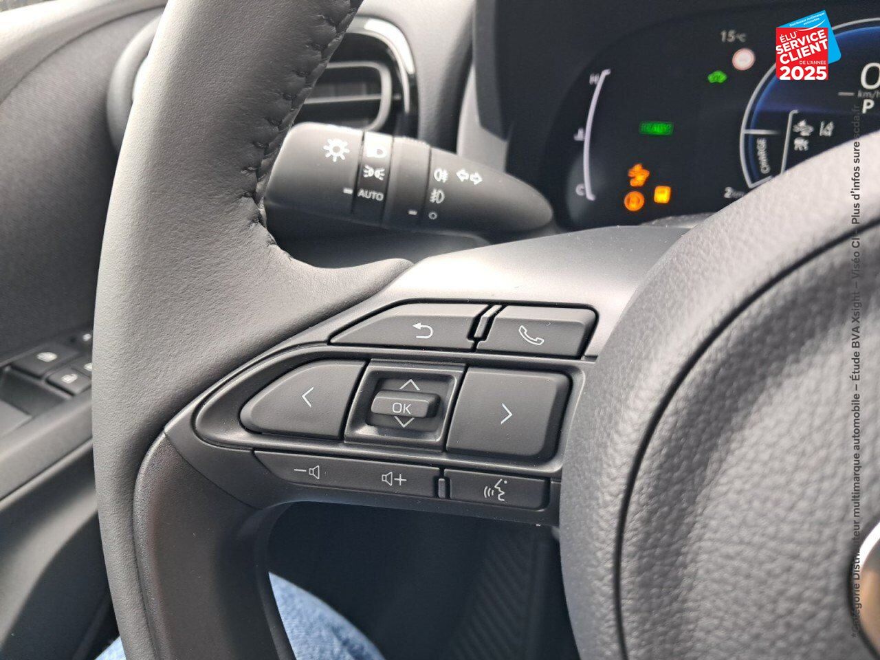 Véhicule d'occasion TOYOTA YARIS 116H DESIGN 5P MY25 chez Dacia Mulhouse