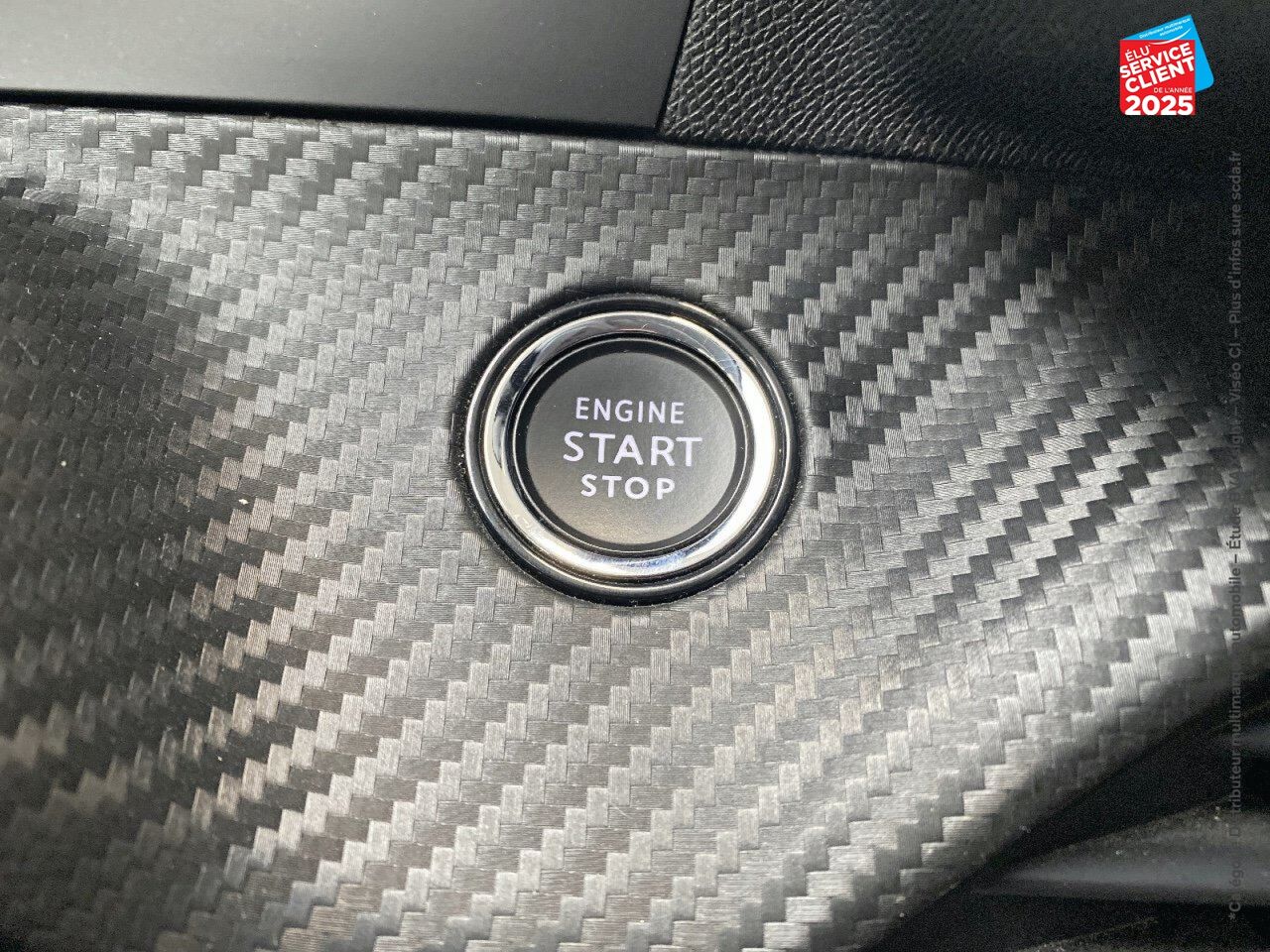 Véhicule d'occasion PEUGEOT 208 E-136CH ACTIVE chez Hyundai Chalons