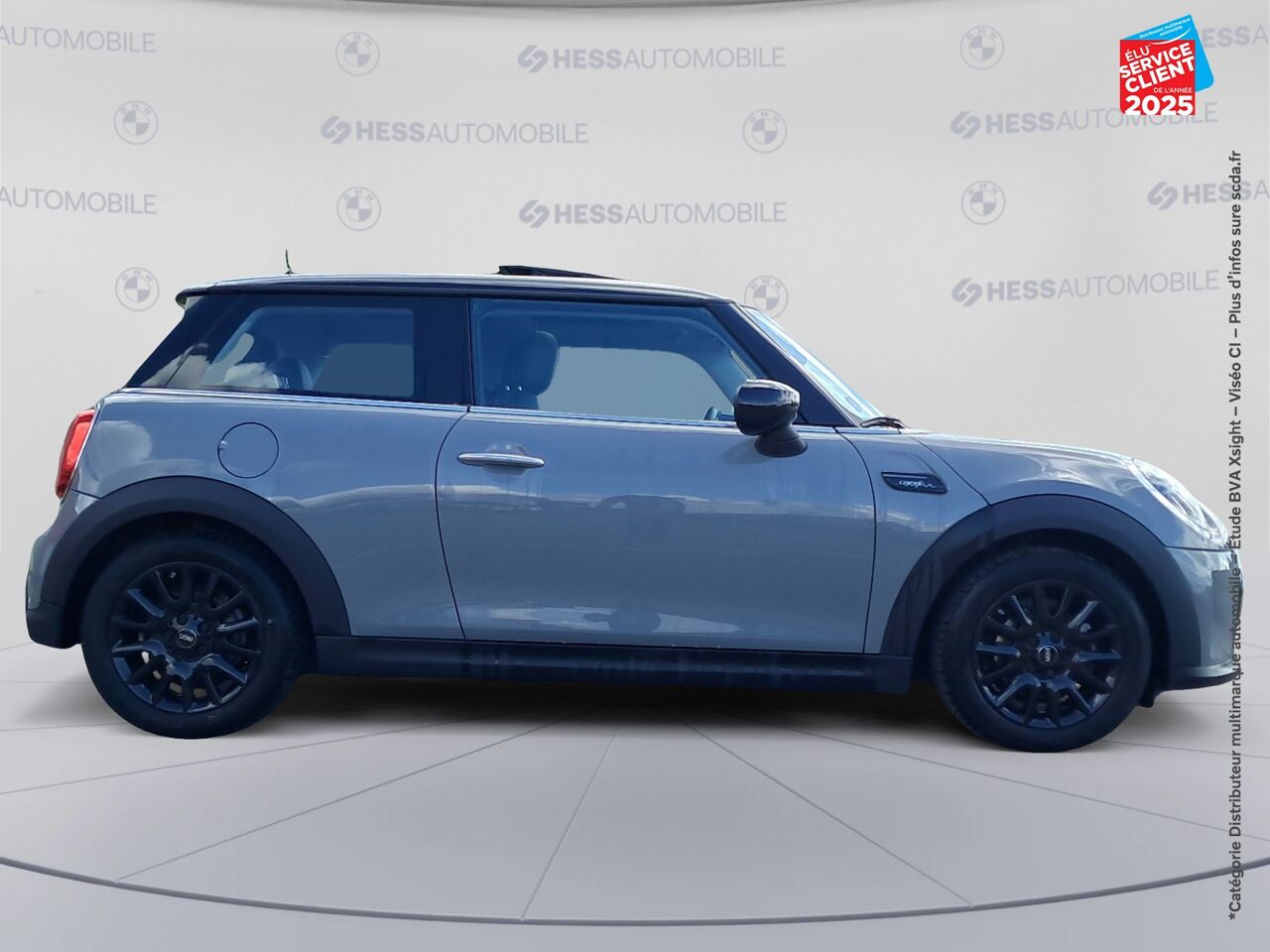 Véhicule d'occasion MINI MINI COOPER 136CH EDITION CAMDEN TOUVRANT SIEGES CUIR GPS RADAR AR CARPLAY chez Renault Colmar