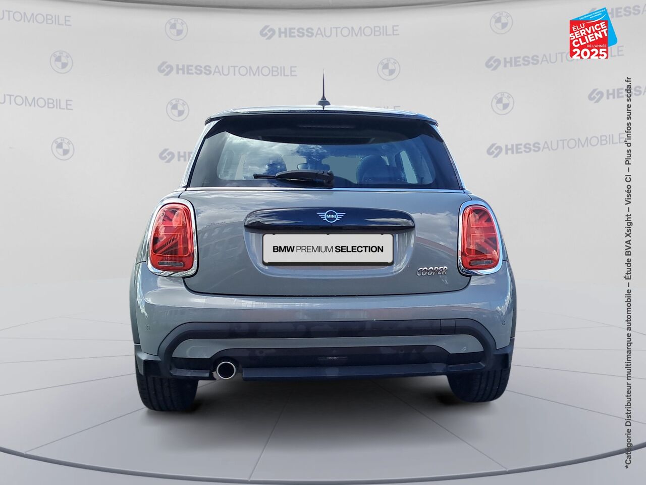 Véhicule d'occasion MINI MINI COOPER 136CH EDITION CAMDEN TOUVRANT SIEGES CUIR GPS RADAR AR CARPLAY chez Renault Colmar