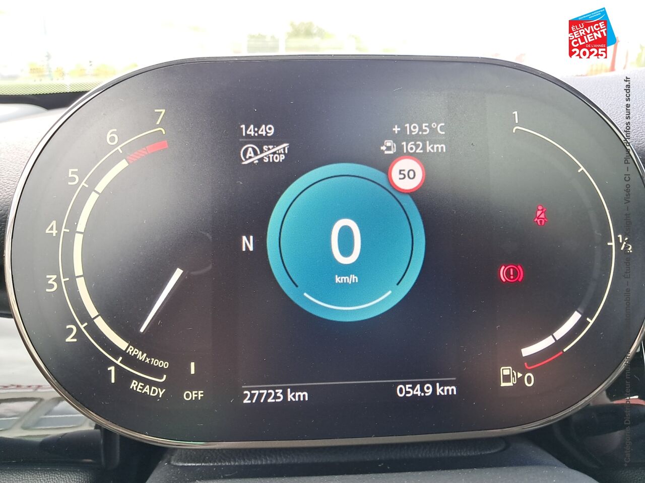 Véhicule d'occasion MINI MINI COOPER 136CH EDITION CAMDEN TOUVRANT SIEGES CUIR GPS RADAR AR CARPLAY chez Renault Colmar