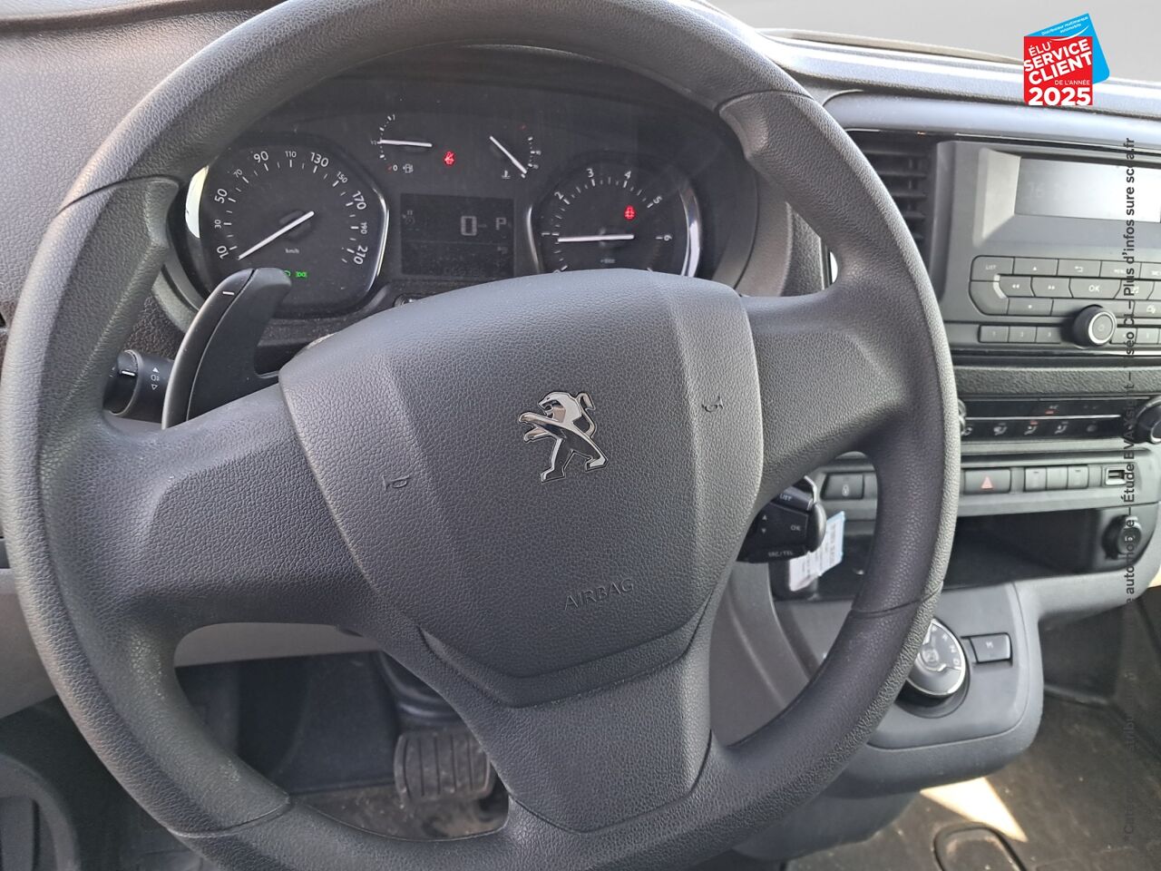 chez Peugeot Reims