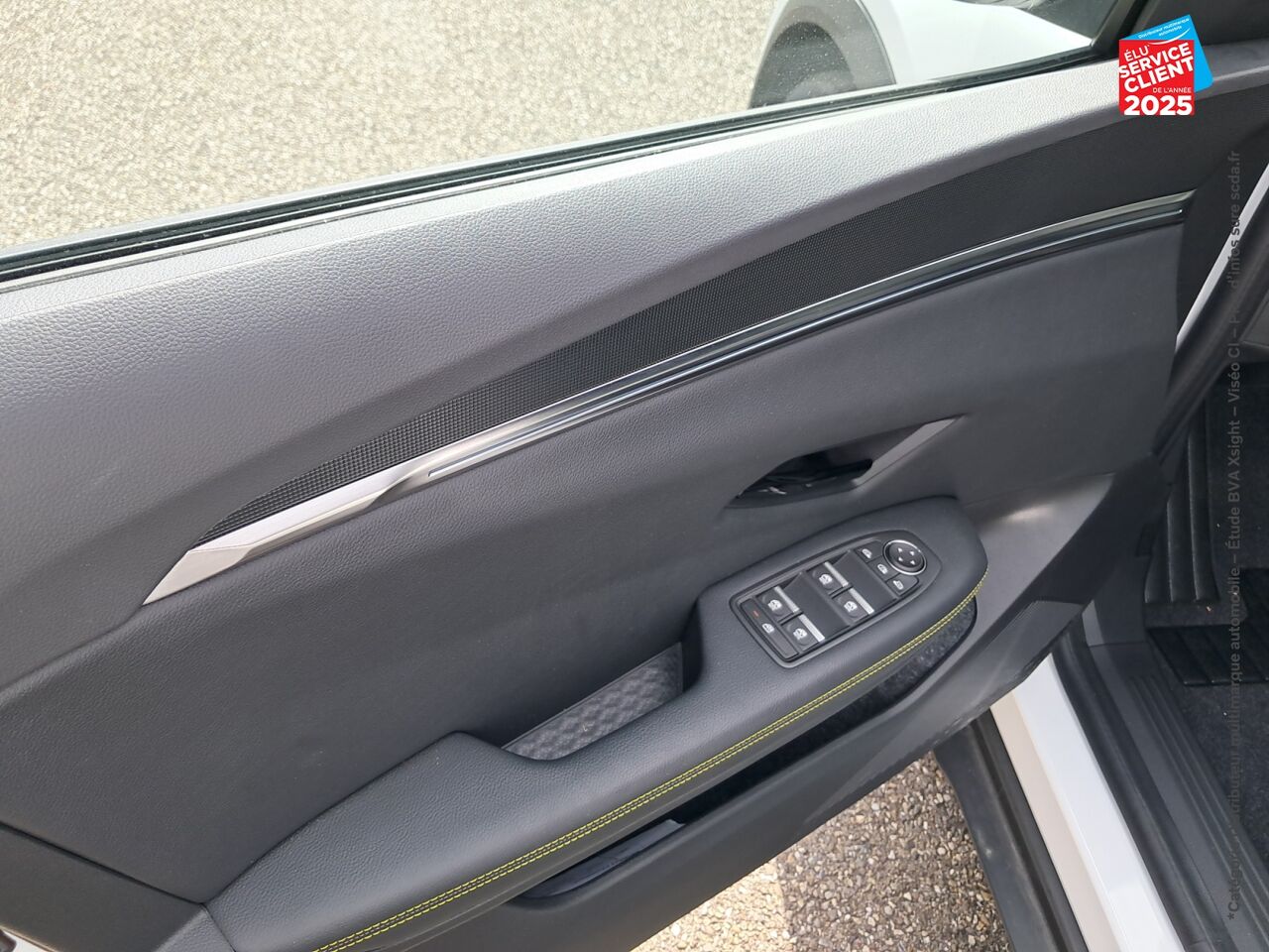 Véhicule d'occasion RENAULT SCENIC E-TECH ELECTRIC 220CH TECHNO GRANDE AUTONOMIE -24 chez Toyota Thionville