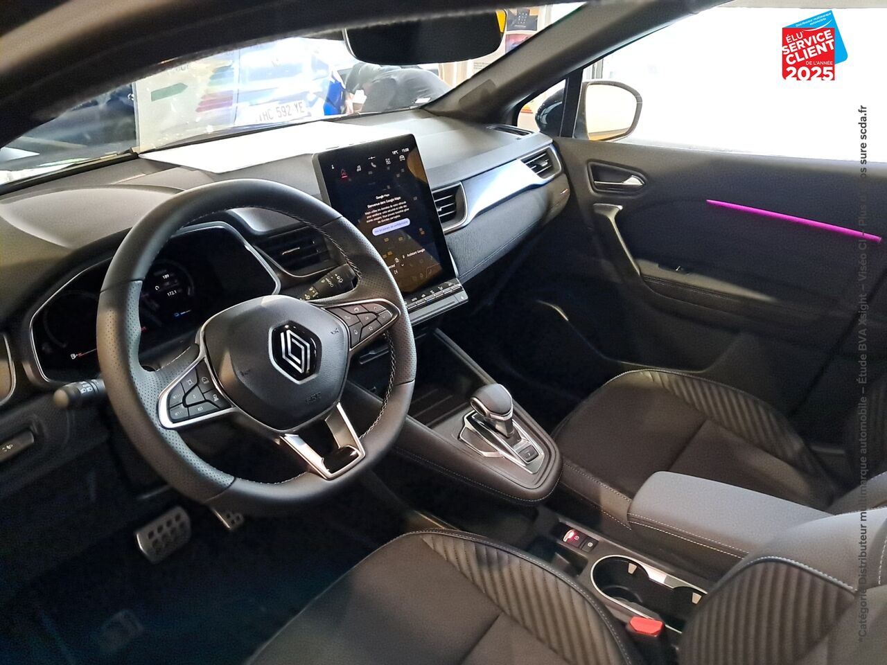 Véhicule d'occasion RENAULT CAPTUR 1.6 E-TECH FULL HYBRID 145CH ESPRIT ALPINE chez Toyota Verdun