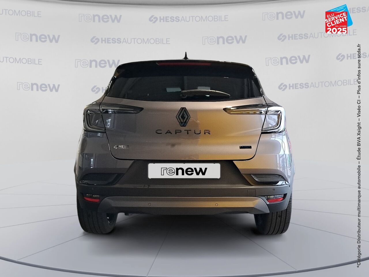 Véhicule d'occasion RENAULT CAPTUR 1.6 E-TECH FULL HYBRID 145CH ESPRIT ALPINE chez Toyota Verdun