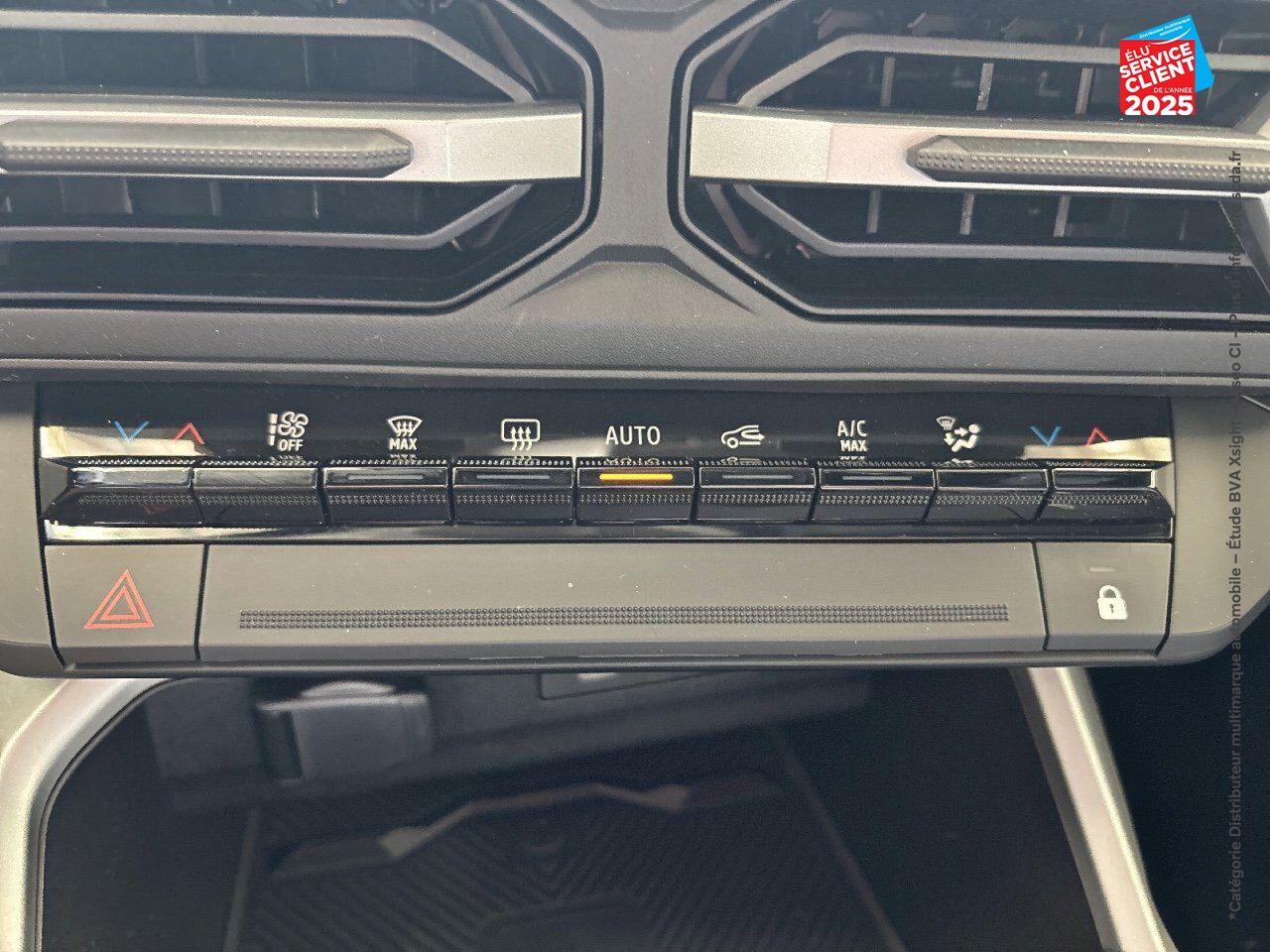 Véhicule d'occasion DACIA BIGSTER 1.8 HYBRID 155CH JOURNEY 4X2 chez Renault Colmar