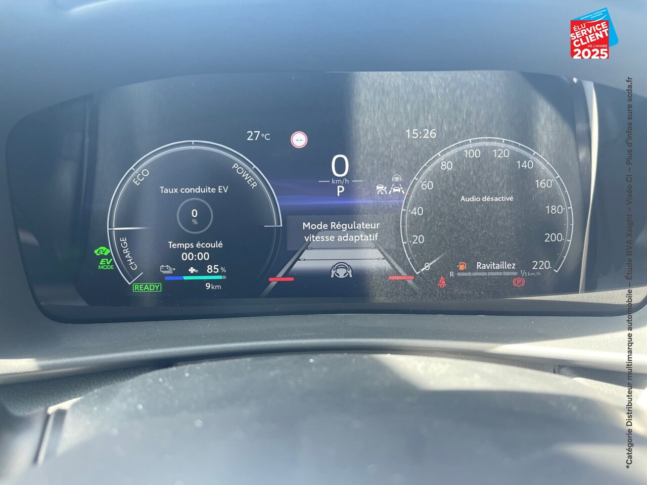 Véhicule neuf TOYOTA C-HR 2.0 HYBRIDE RECHARGEABLE 225CH DESIGN NG23 chez Toyota Saint Dizier