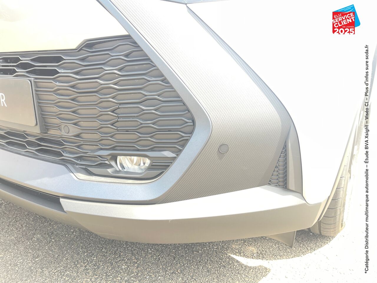 Véhicule neuf TOYOTA C-HR 2.0 HYBRIDE RECHARGEABLE 225CH DESIGN NG23 chez Toyota Saint Dizier