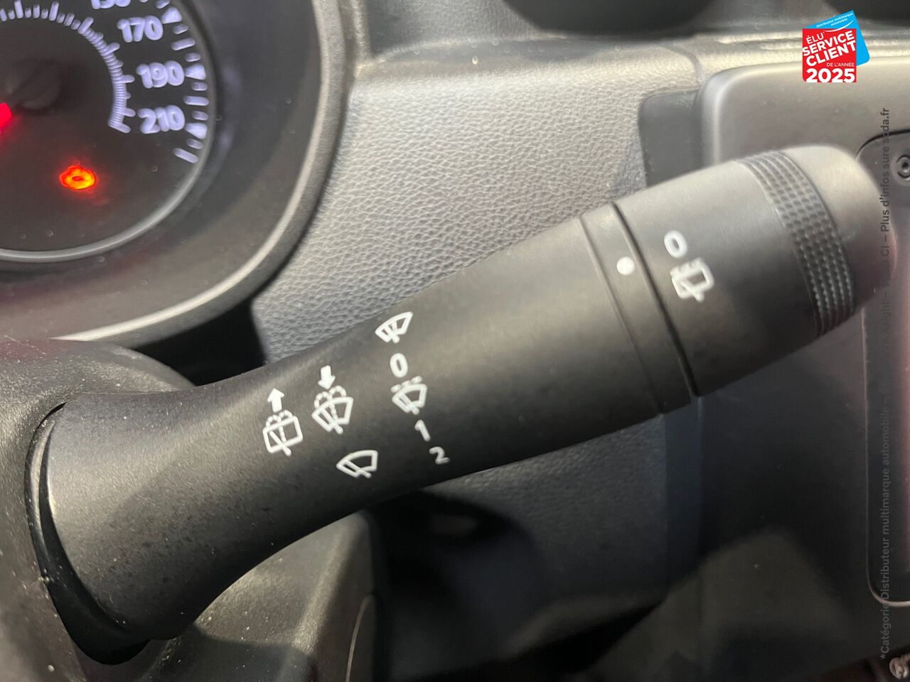 Véhicule d'occasion DACIA DUSTER 1.5 DCI 110CH PRESTIGE 4X2 EDC GPS chez Renault Saint-Louis
