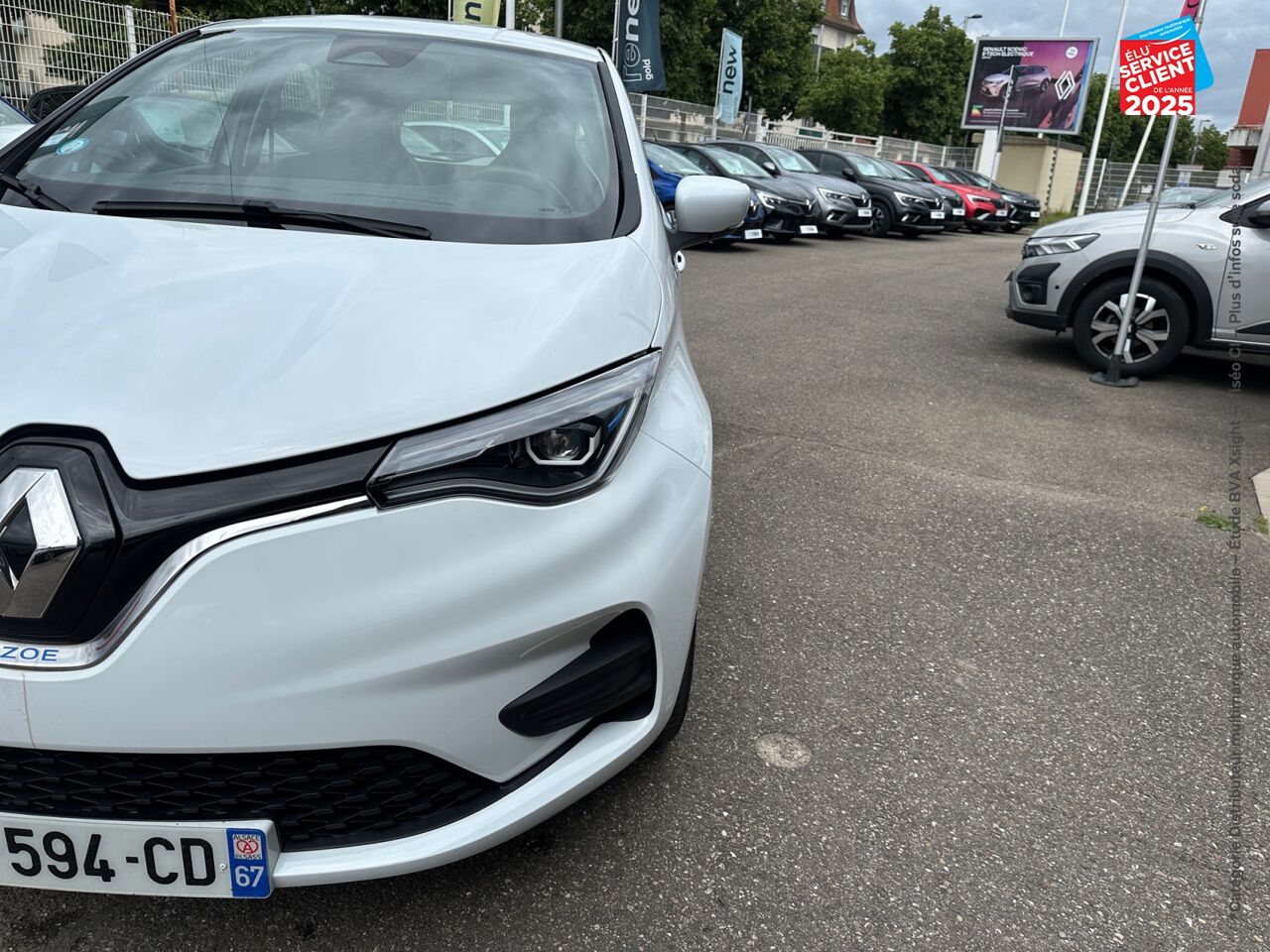 Véhicule d'occasion RENAULT ZOE BUSINESS CHARGE NORMALE R110 ACHAT INTEGRAL - 20 chez Renault Saint-Louis