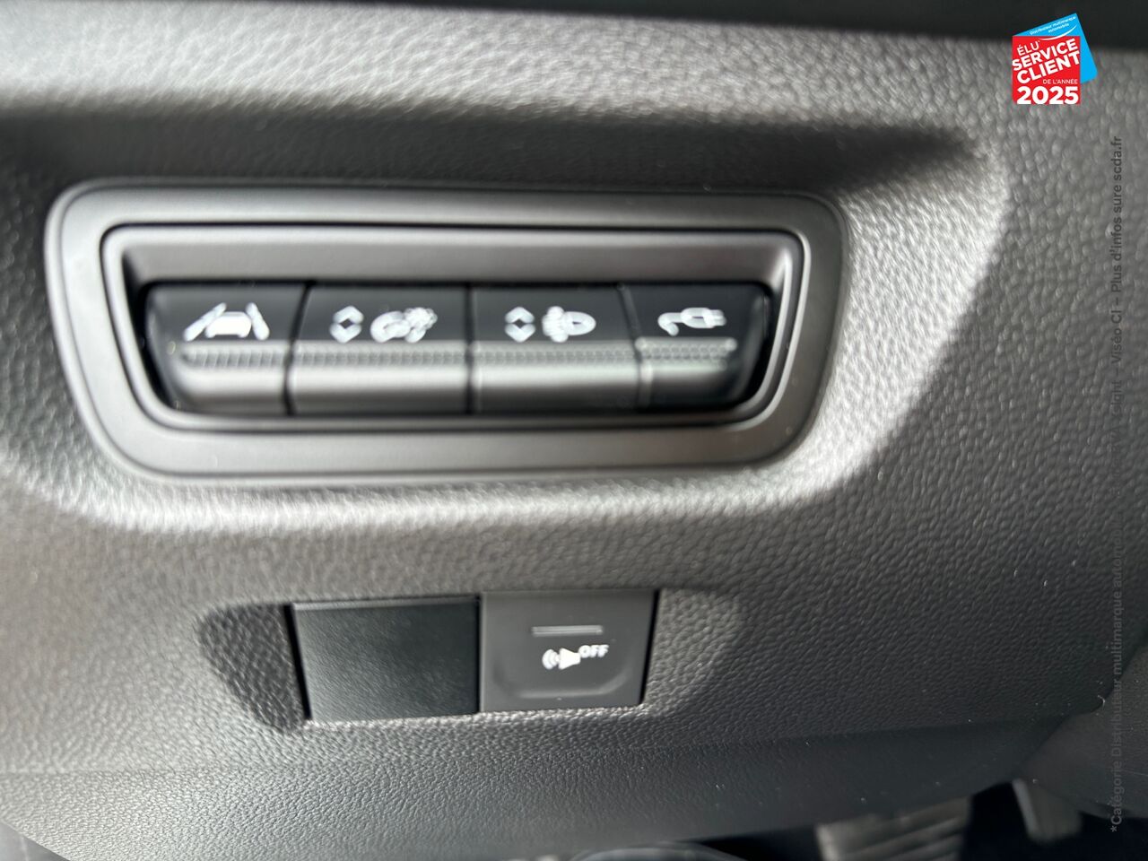 Véhicule d'occasion RENAULT ZOE BUSINESS CHARGE NORMALE R110 ACHAT INTEGRAL - 20 chez Renault Saint-Louis