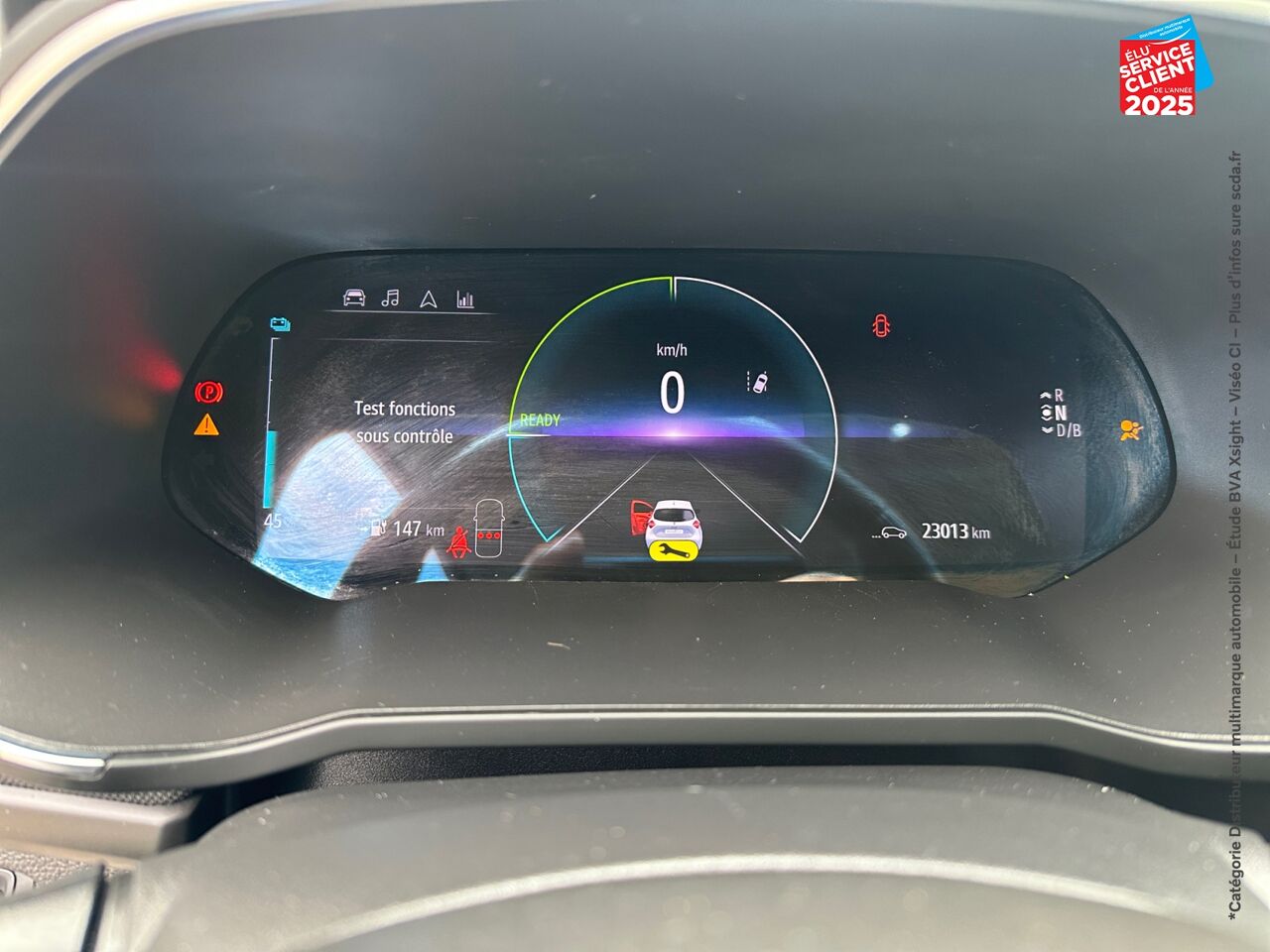 Véhicule d'occasion RENAULT ZOE BUSINESS CHARGE NORMALE R110 ACHAT INTEGRAL - 20 chez Renault Saint-Louis